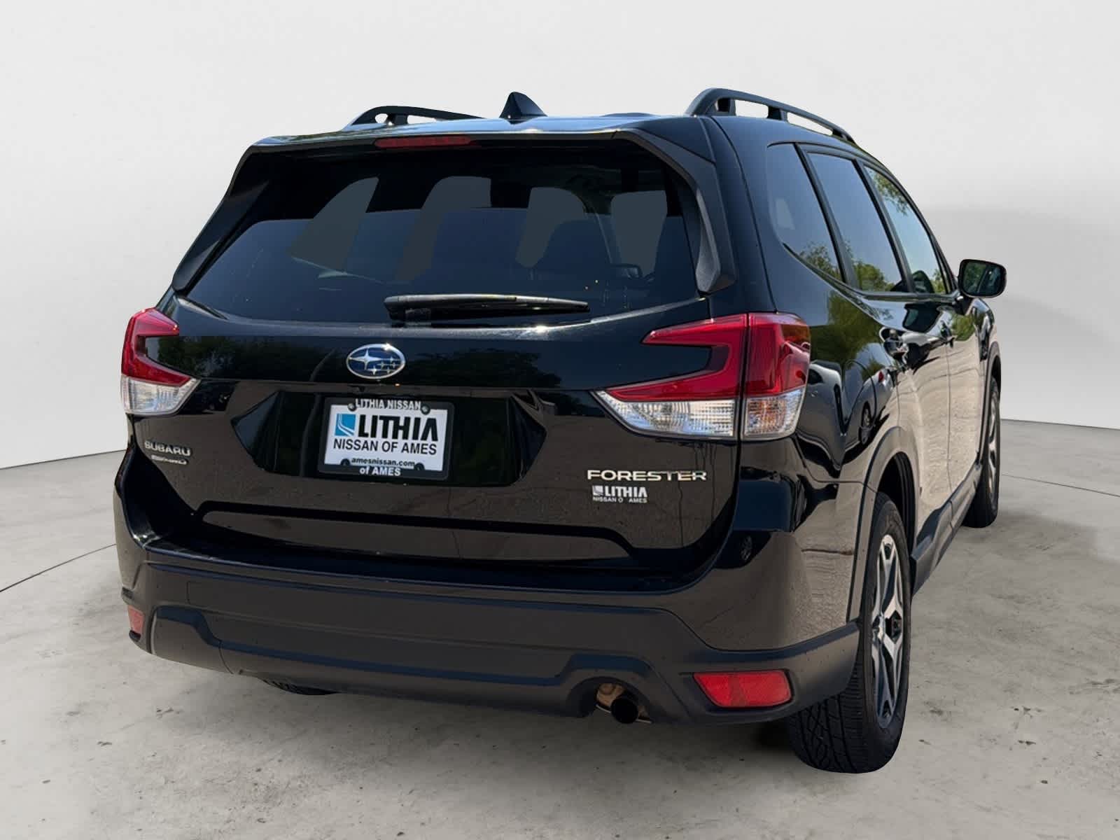 Thumbnail: 2023 Subaru Forester - 4