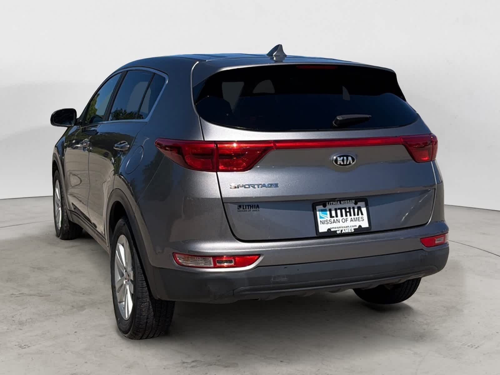 Thumbnail: 2018 Kia Sportage - 3