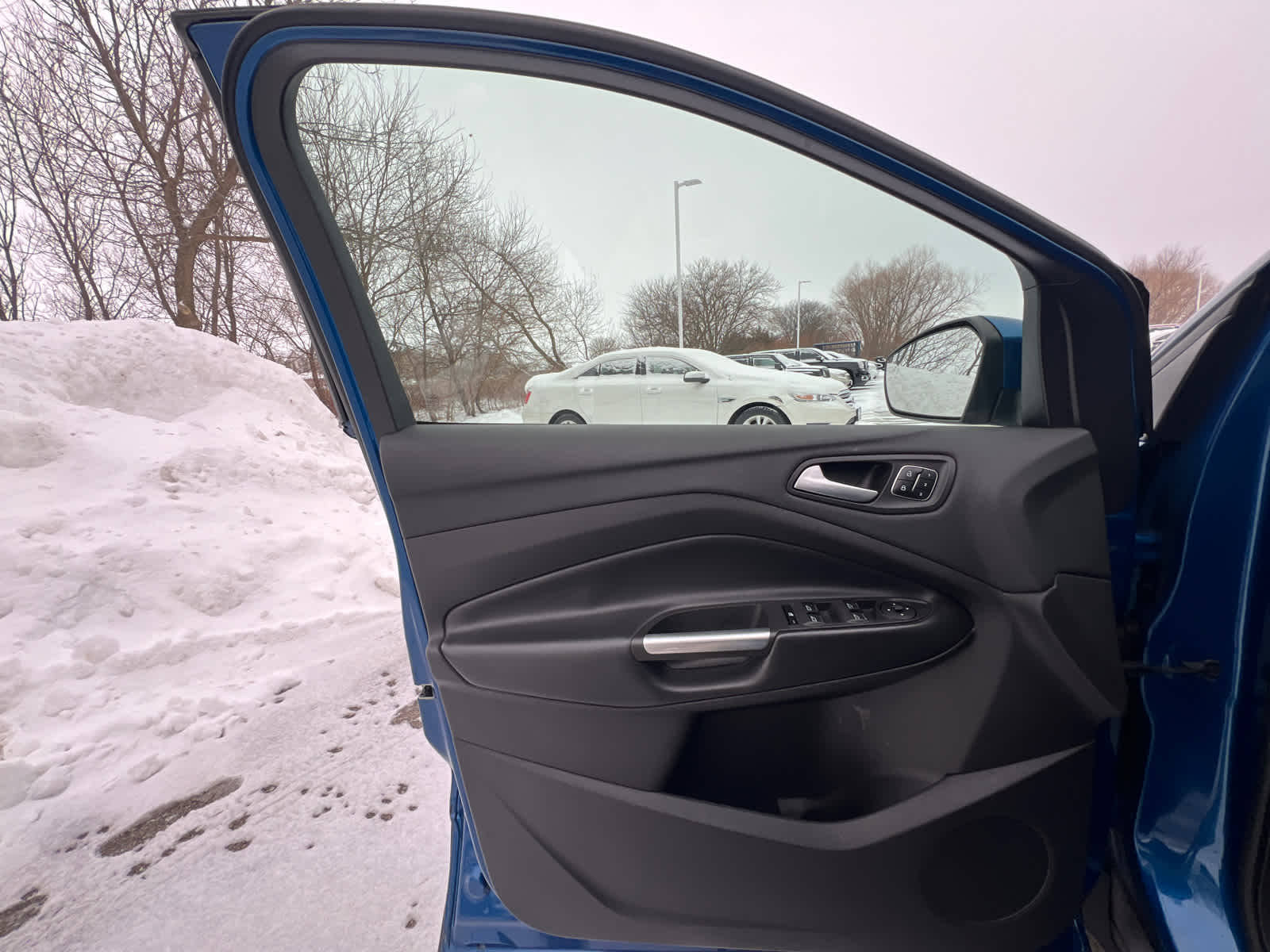 Thumbnail: 2019 Ford Escape - 16