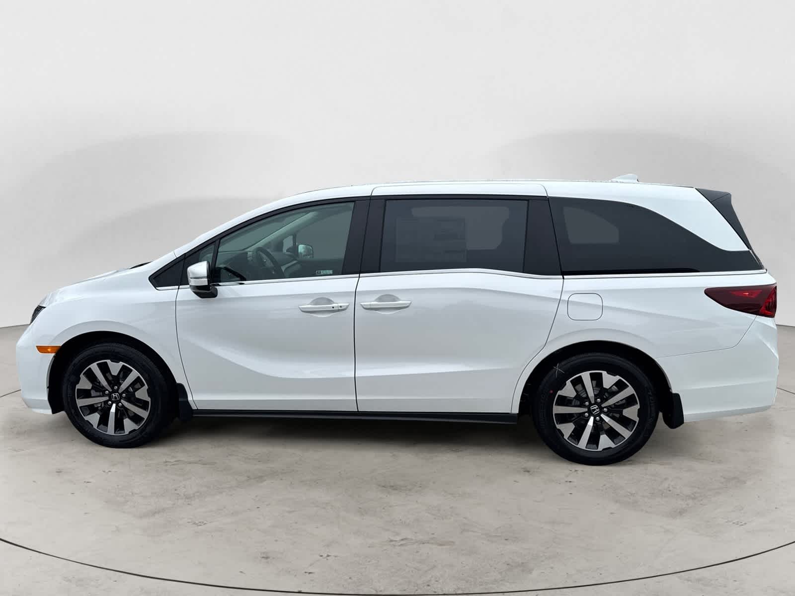 Thumbnail: 2026 Honda Odyssey - 2