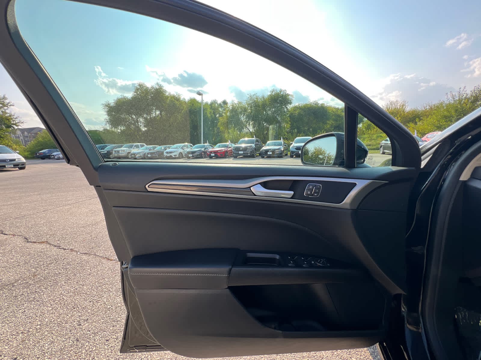 Thumbnail: 2020 Ford Fusion - 13