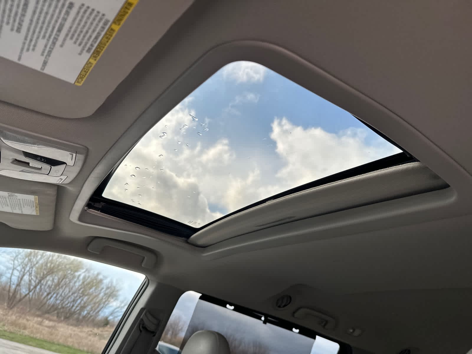 2015 Toyota Sienna XLE 22