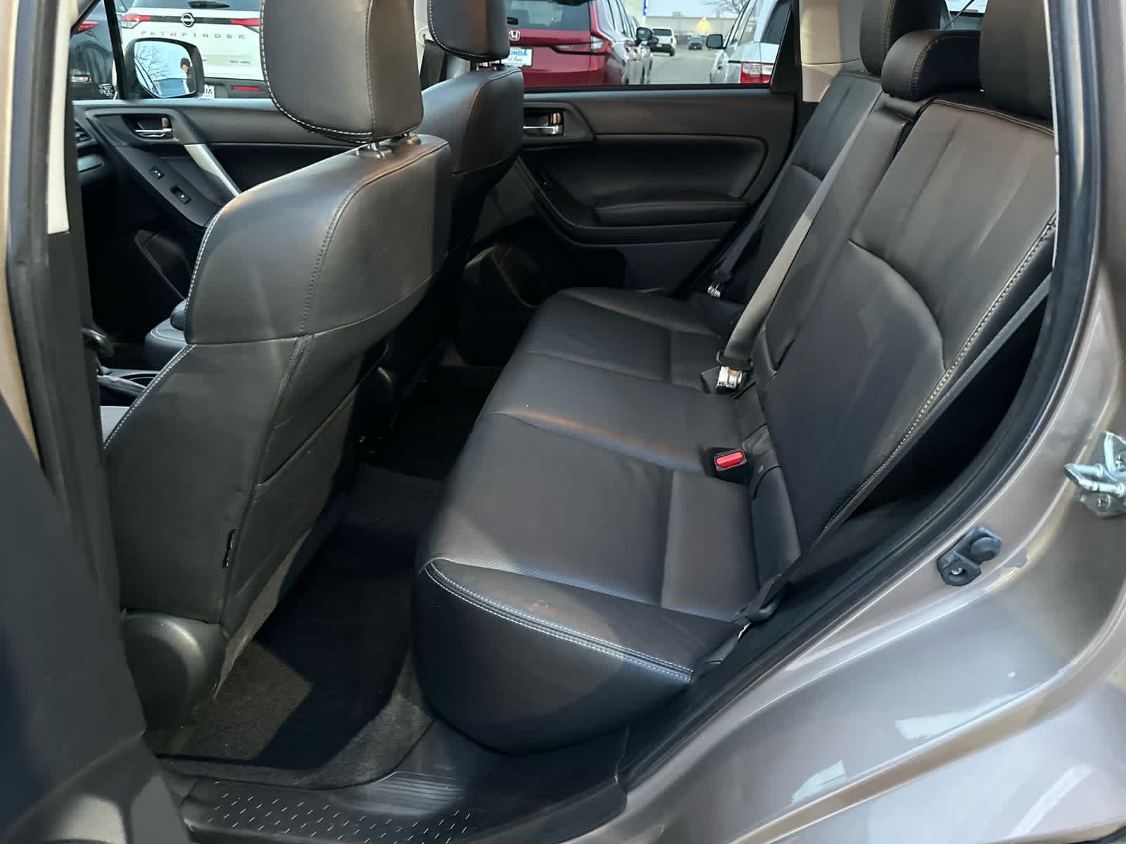 Thumbnail: 2015 Subaru Forester - 13