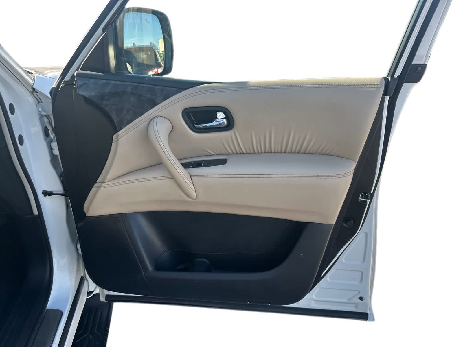 Thumbnail: 2021 Nissan Armada - 6