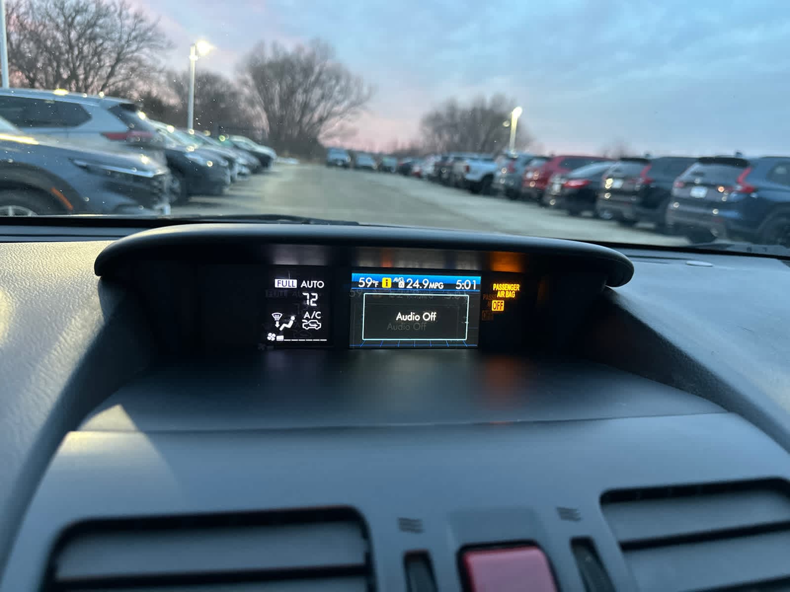 Thumbnail: 2015 Subaru Forester - 25