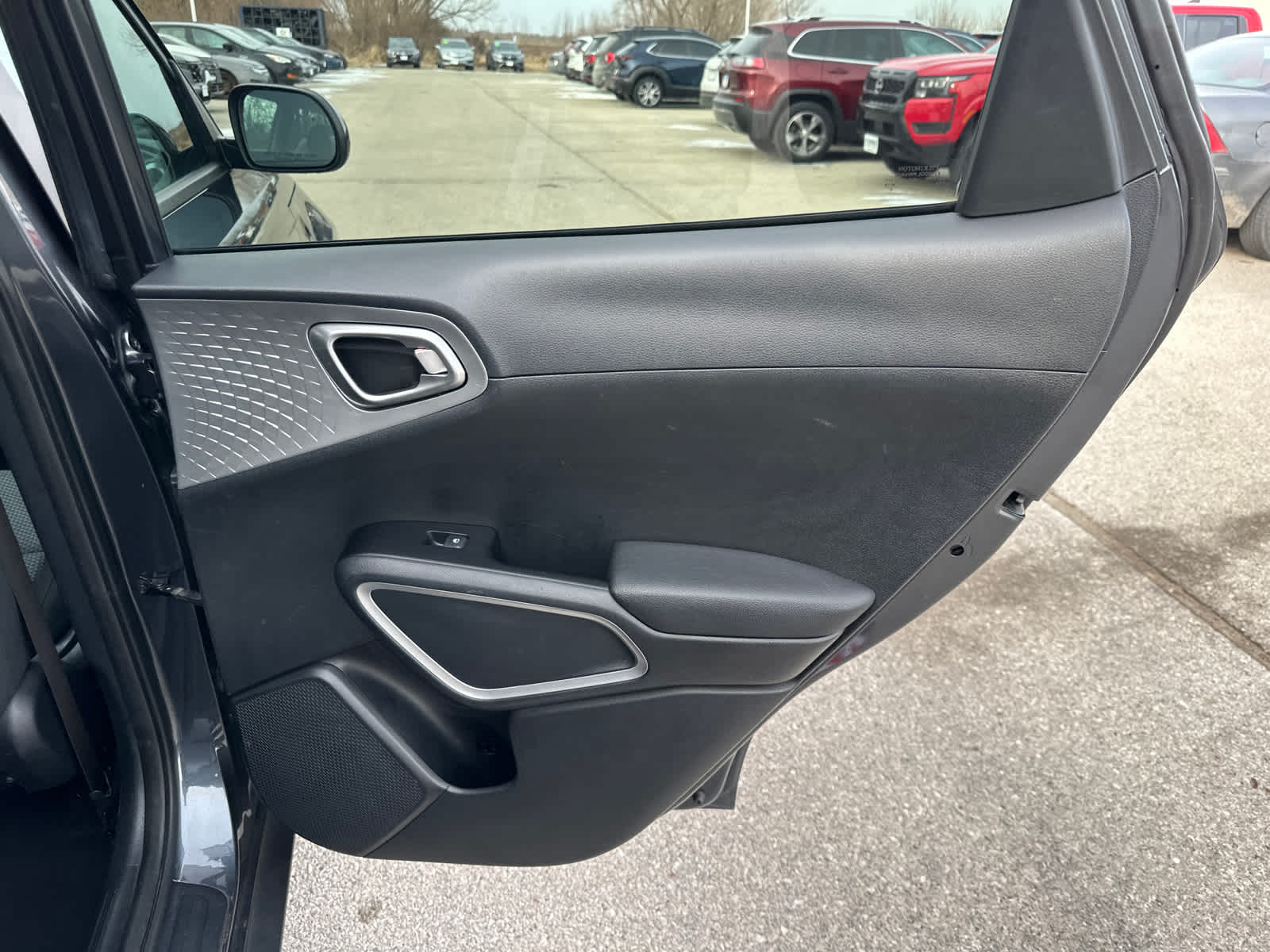 Thumbnail: 2022 Kia Soul - 8