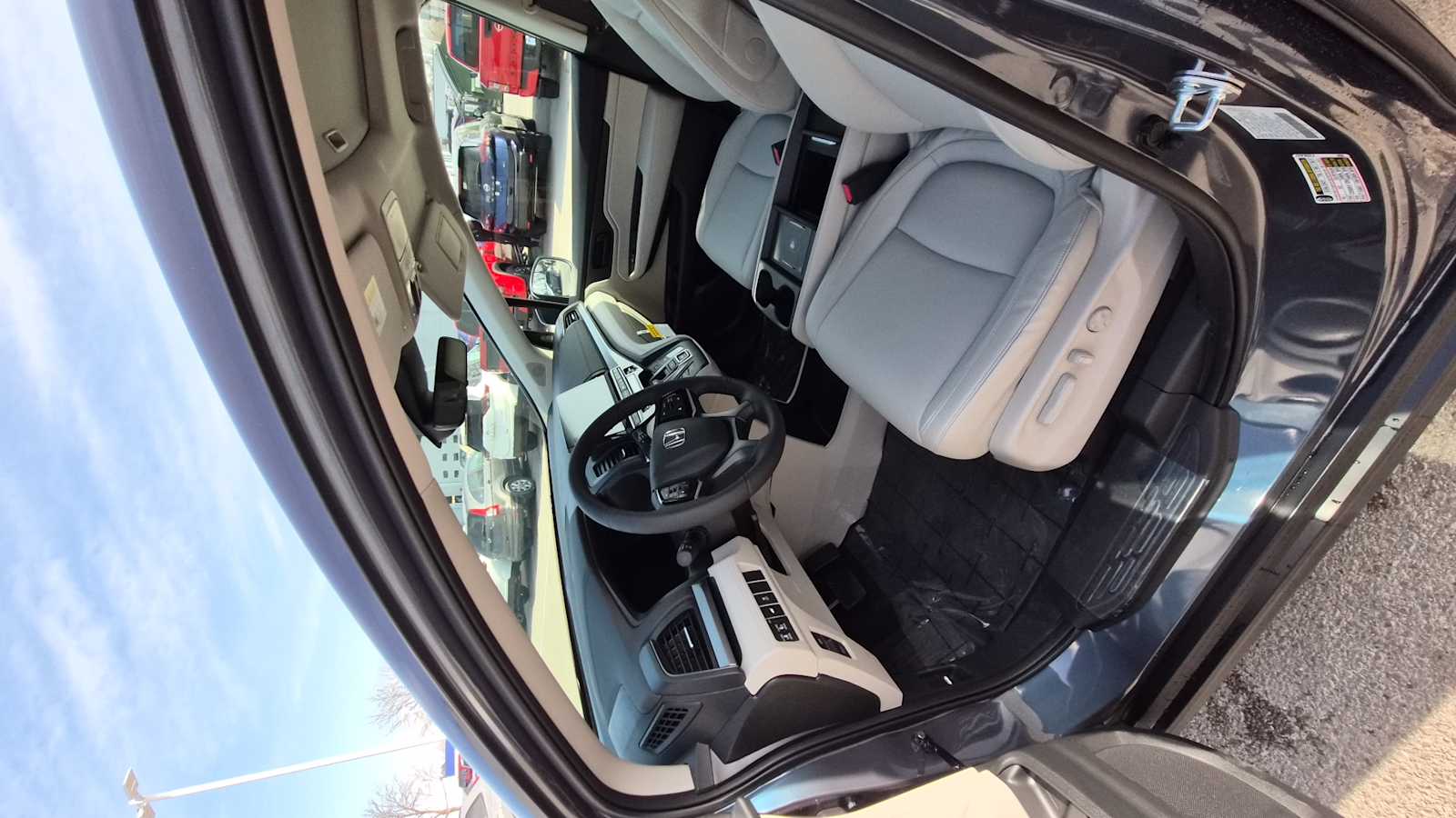 Thumbnail: 2026 Honda Odyssey - 7