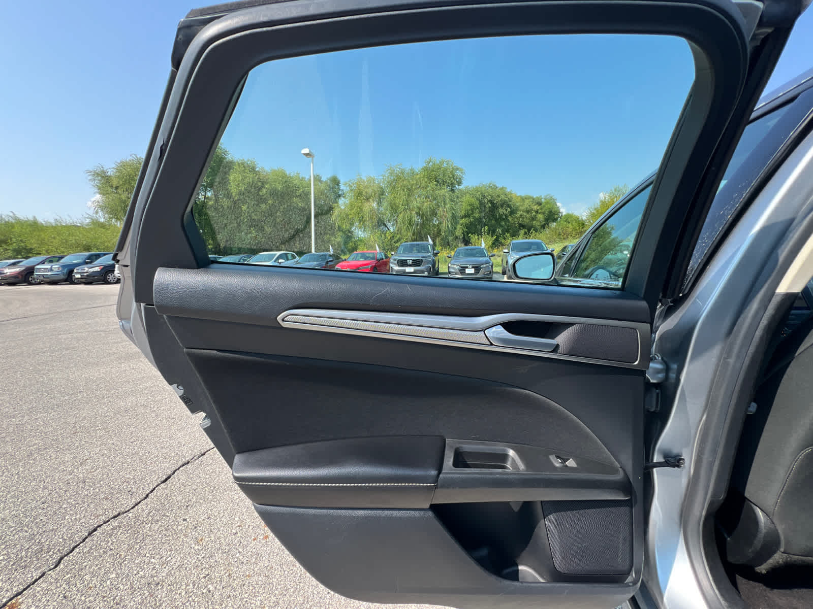 Thumbnail: 2020 Ford Fusion - 11