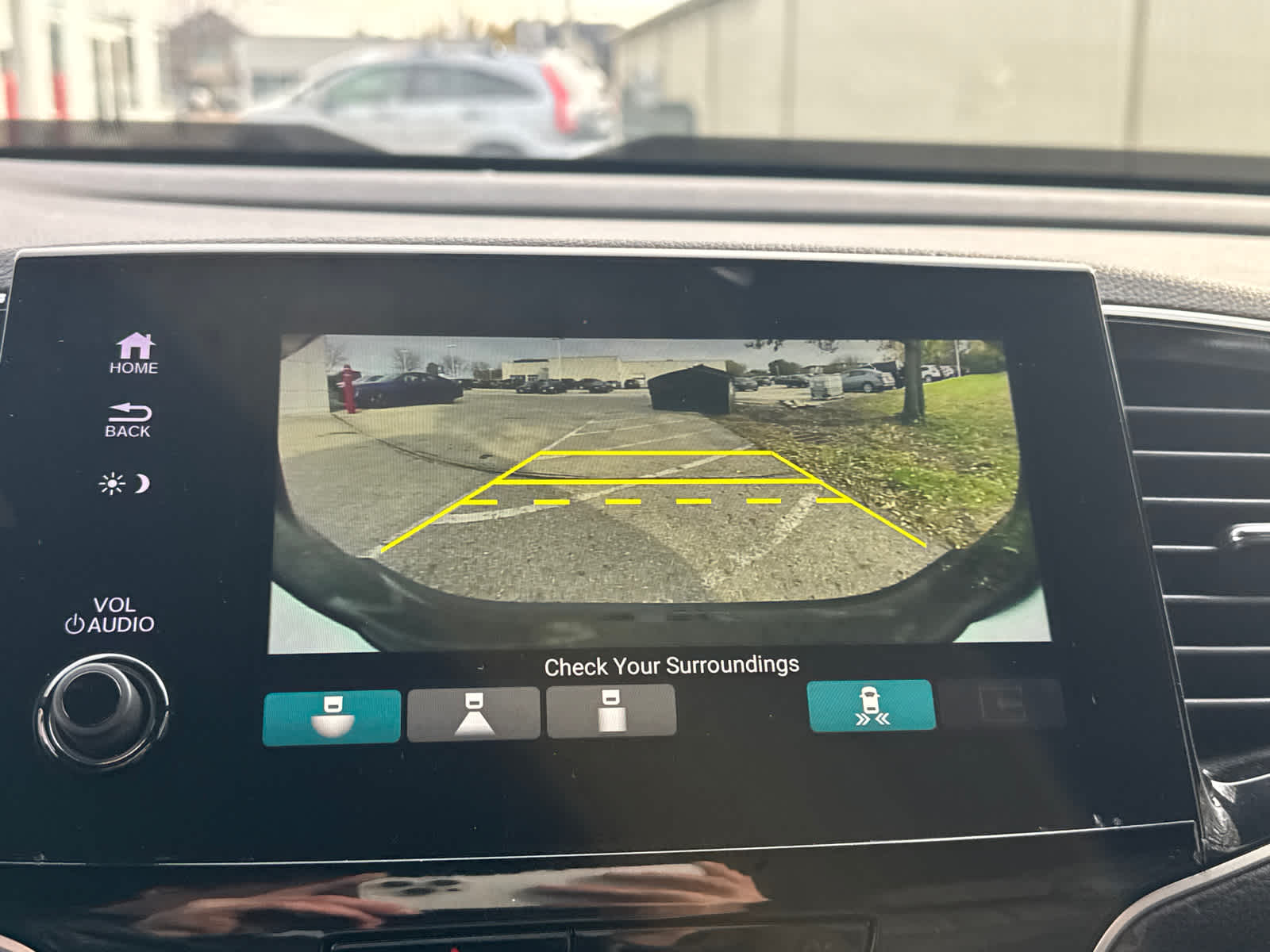 Thumbnail: 2023 Honda Passport - 25