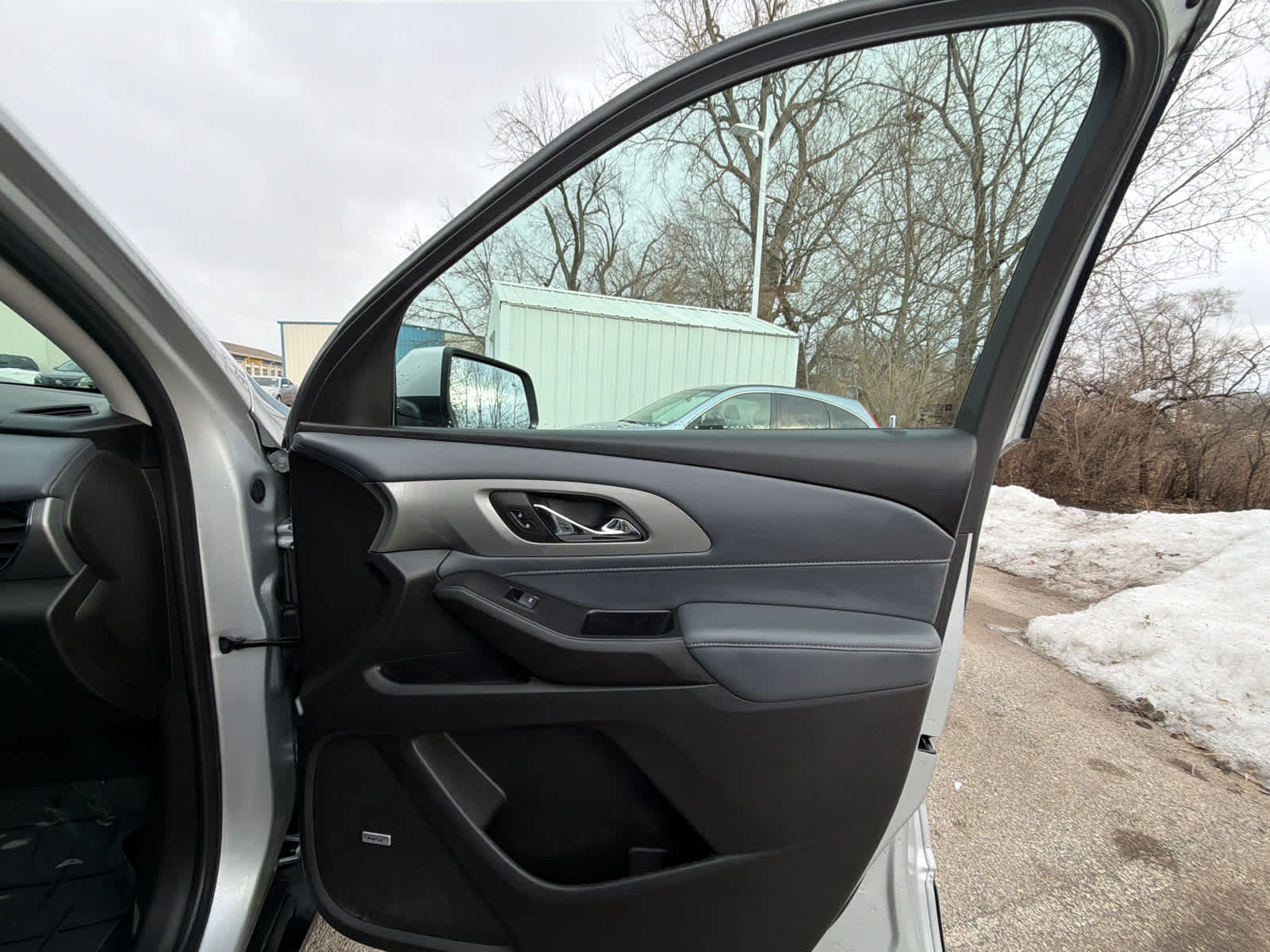 Thumbnail: 2021 Chevrolet Traverse - 7