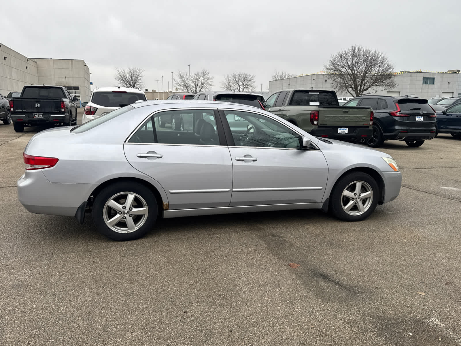 Thumbnail: 2004 Honda Accord - 18