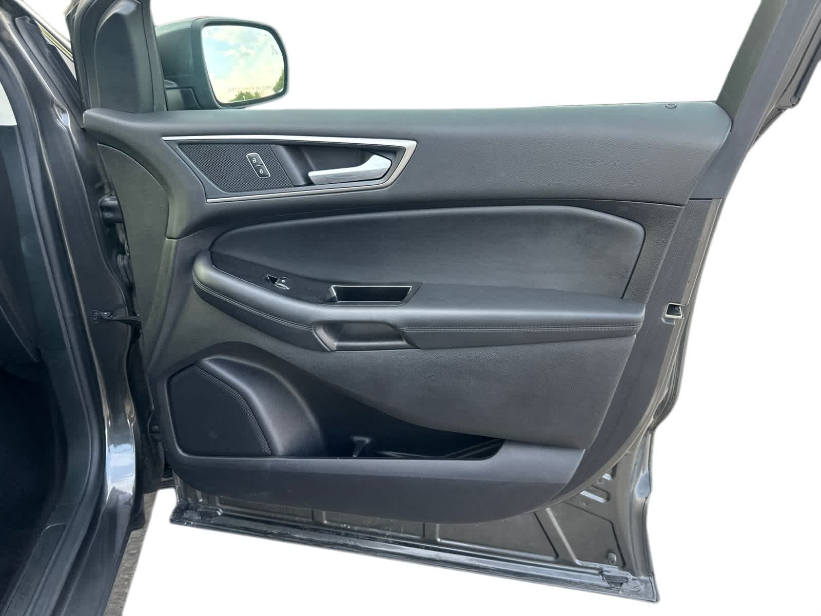 Thumbnail: 2019 Ford Edge - 6