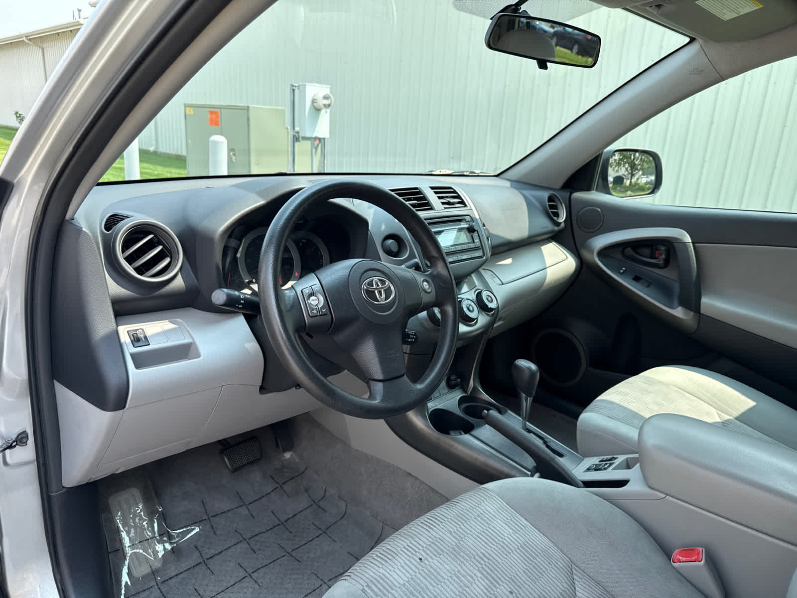 Thumbnail: 2012 Toyota RAV4 - 12