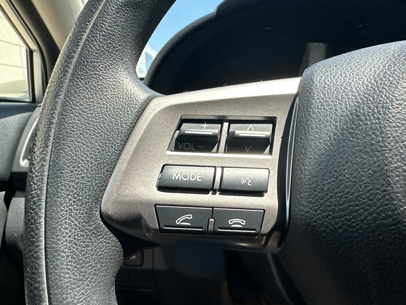 Thumbnail: 2014 Subaru XV Crosstrek - 20