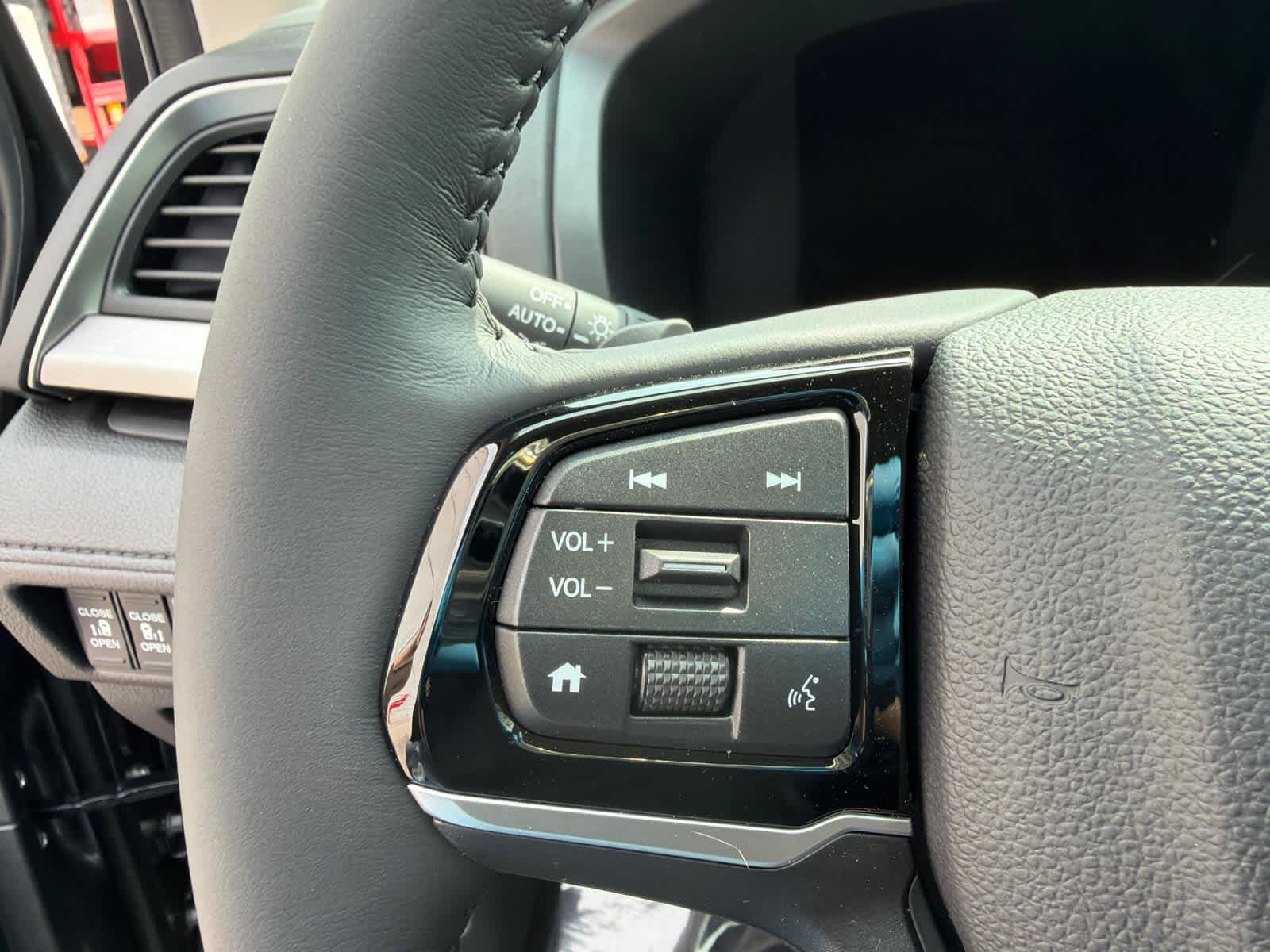 Thumbnail: 2026 Honda Odyssey - 21
