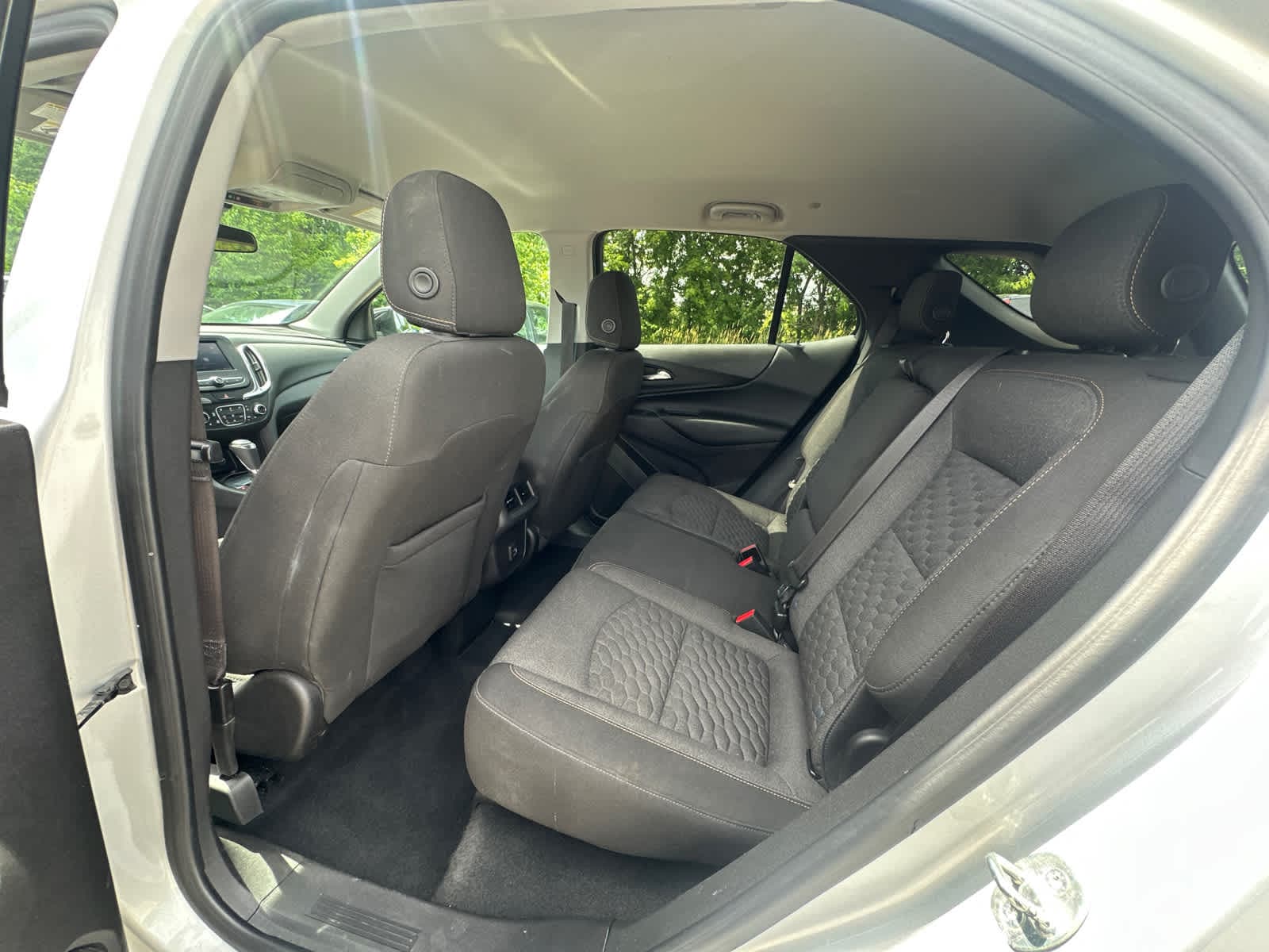 Thumbnail: 2020 Chevrolet Equinox - 25
