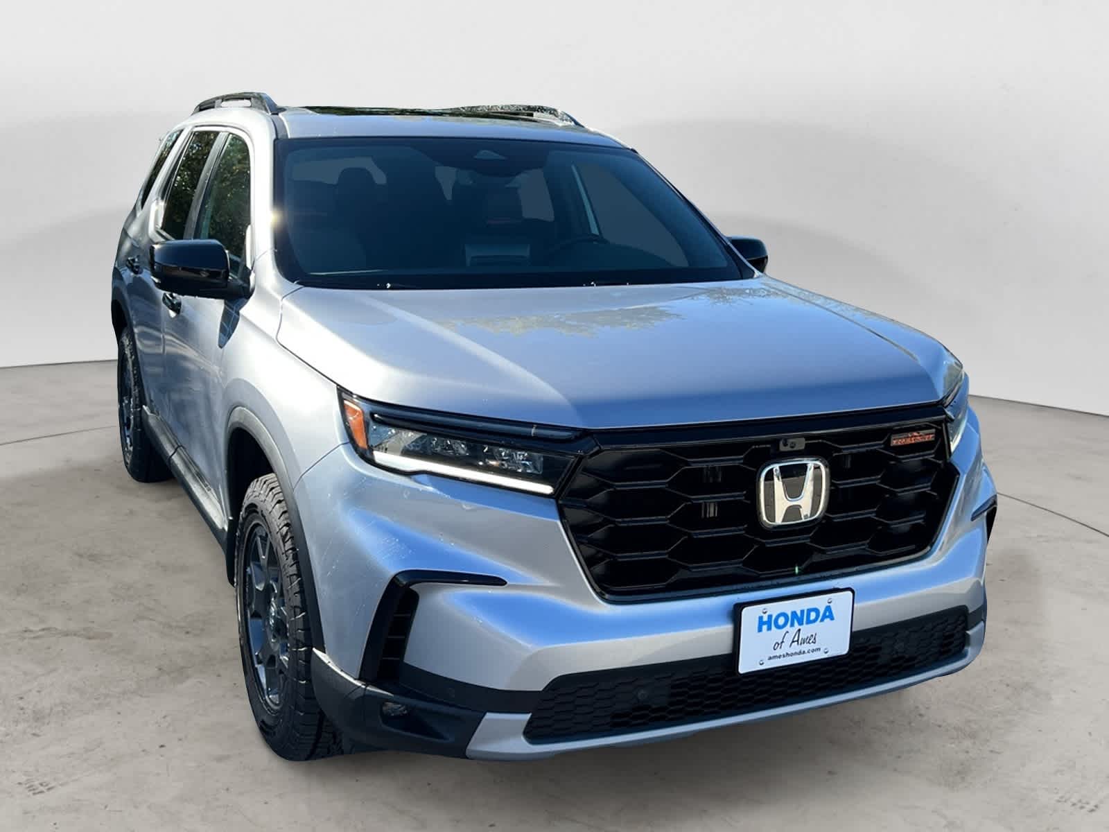 Thumbnail: 2025 Honda Pilot - 6