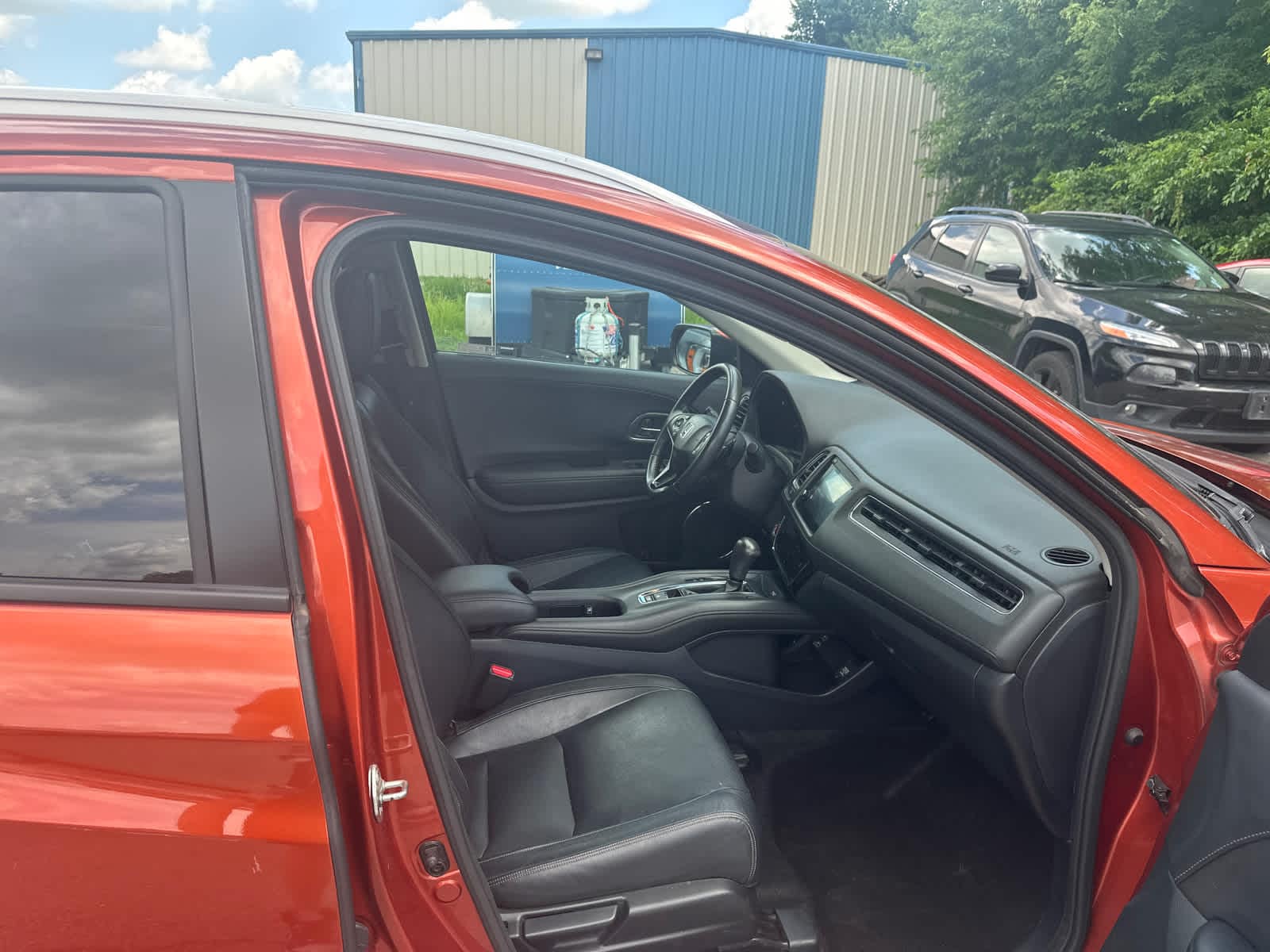 Thumbnail: 2019 Honda HR-V - 8