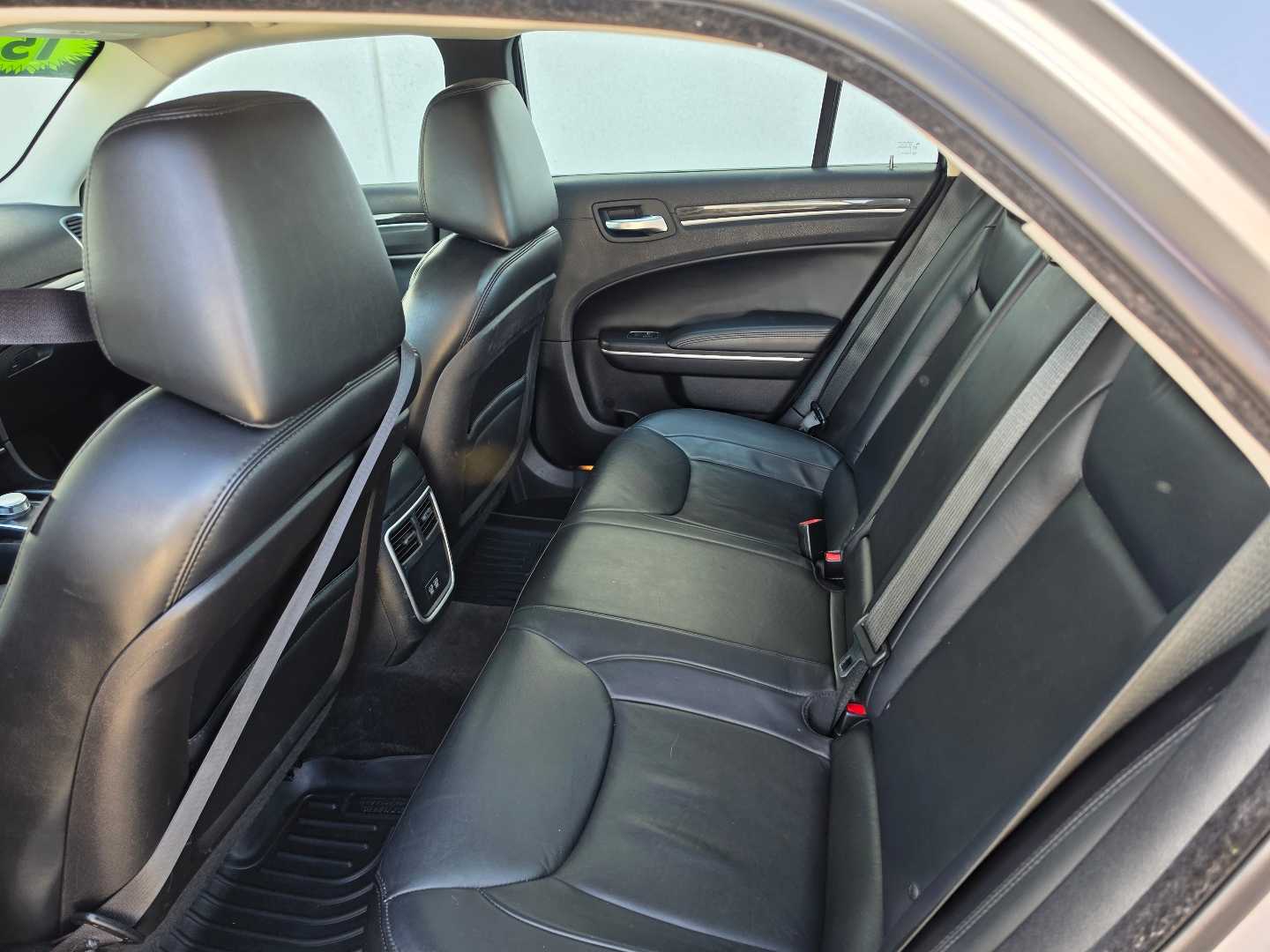 Thumbnail: 2015 Chrysler 300 - 8