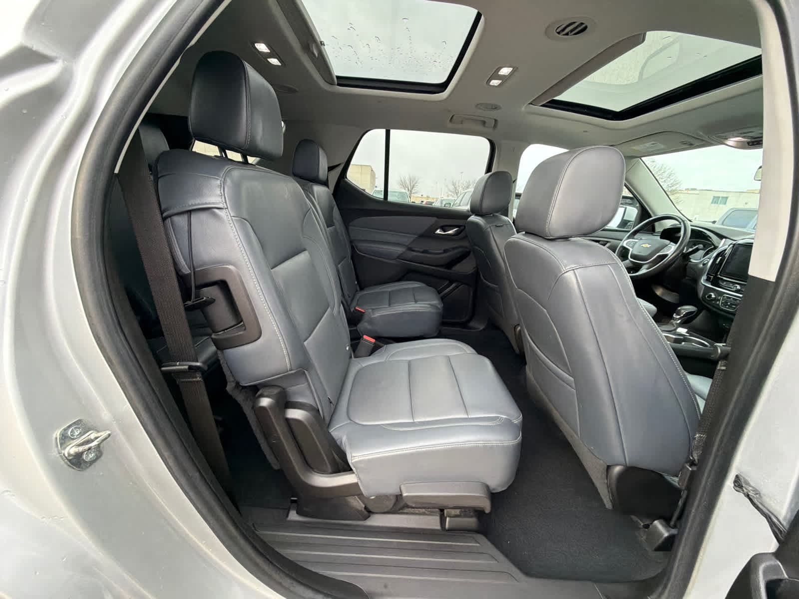 Thumbnail: 2021 Chevrolet Traverse - 10