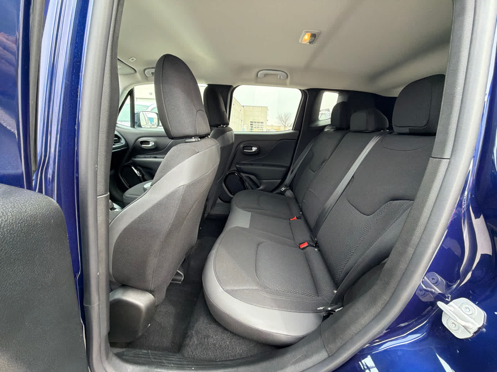 Thumbnail: 2019 Jeep Renegade - 14