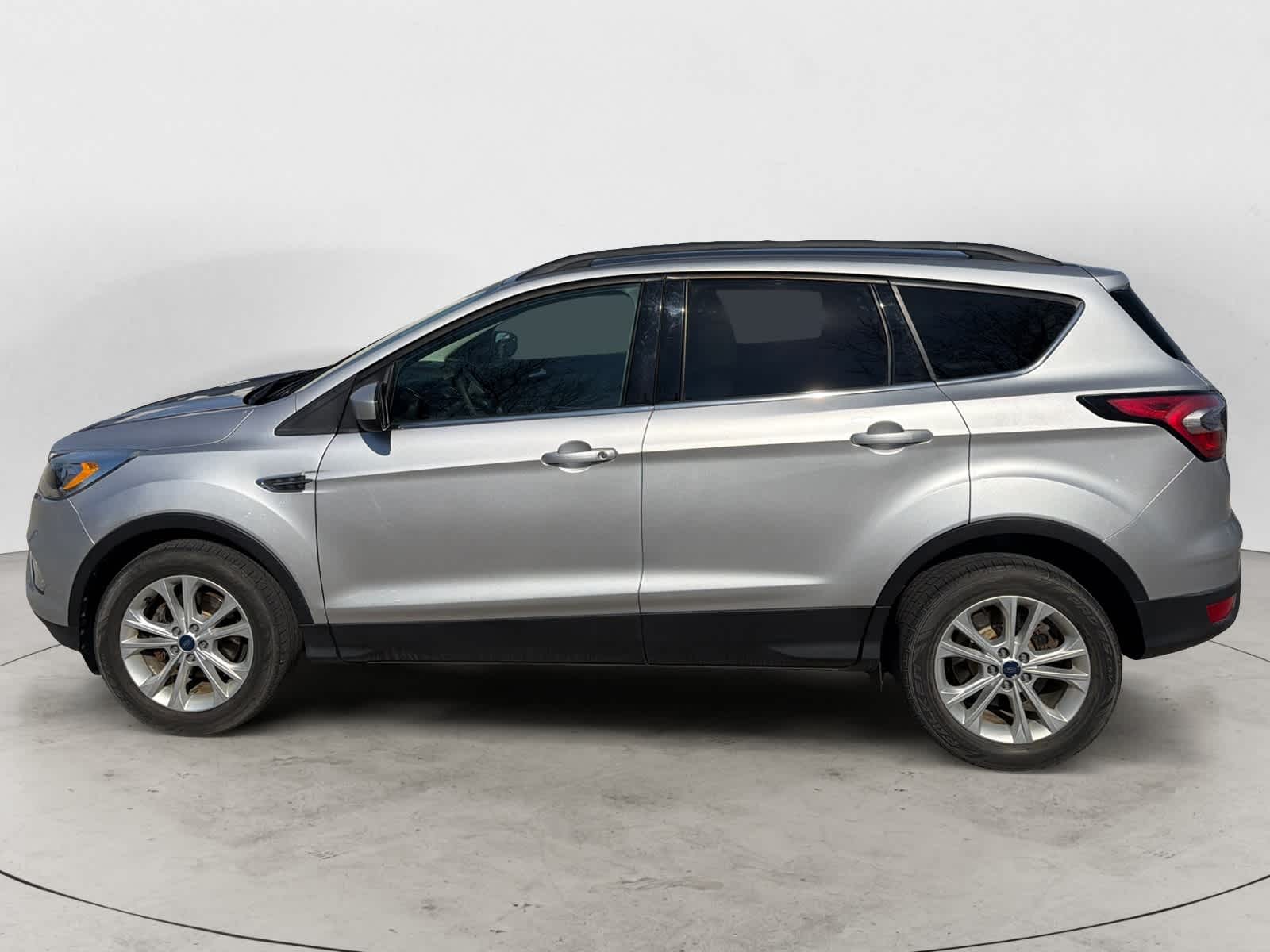 Thumbnail: 2017 Ford Escape - 2