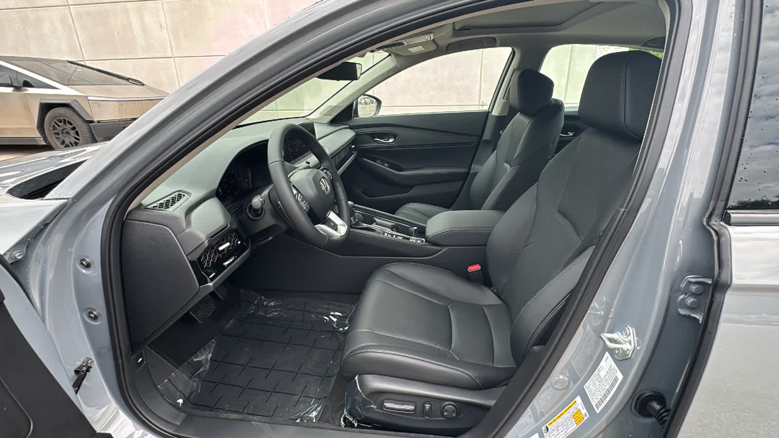 Thumbnail: 2025 Honda Accord - 18