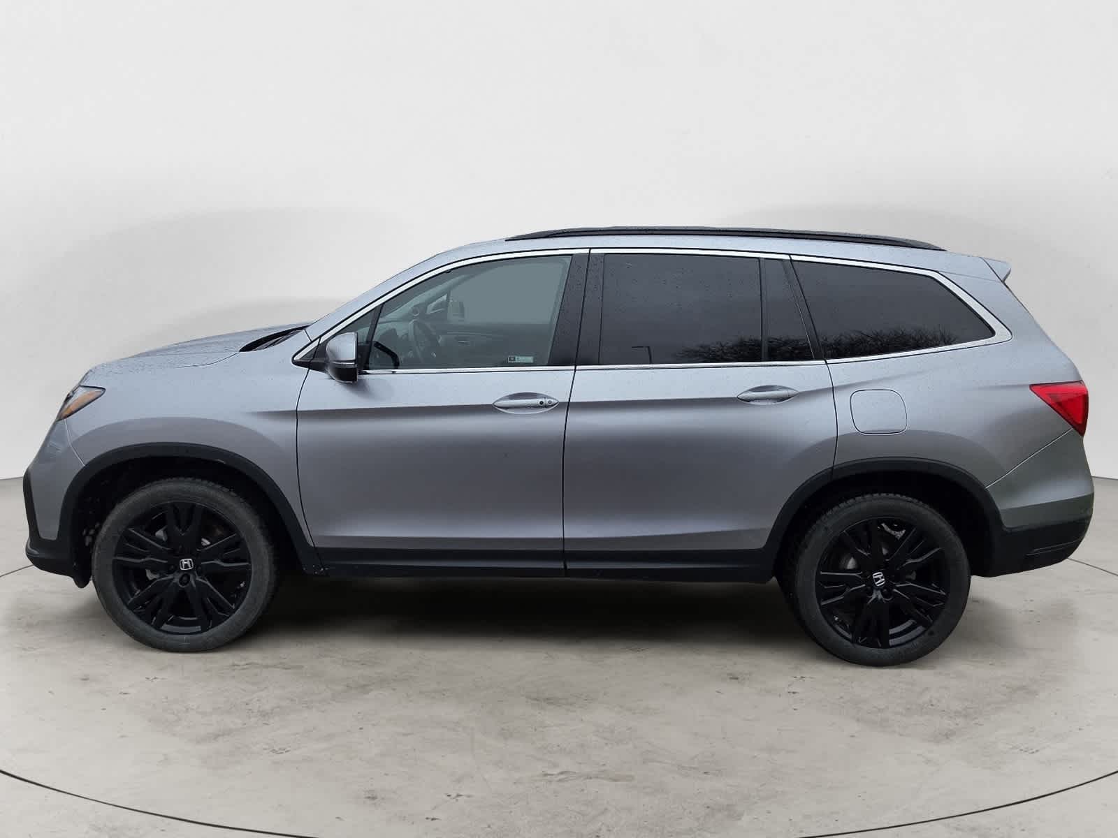 Thumbnail: 2021 Honda Pilot - 2