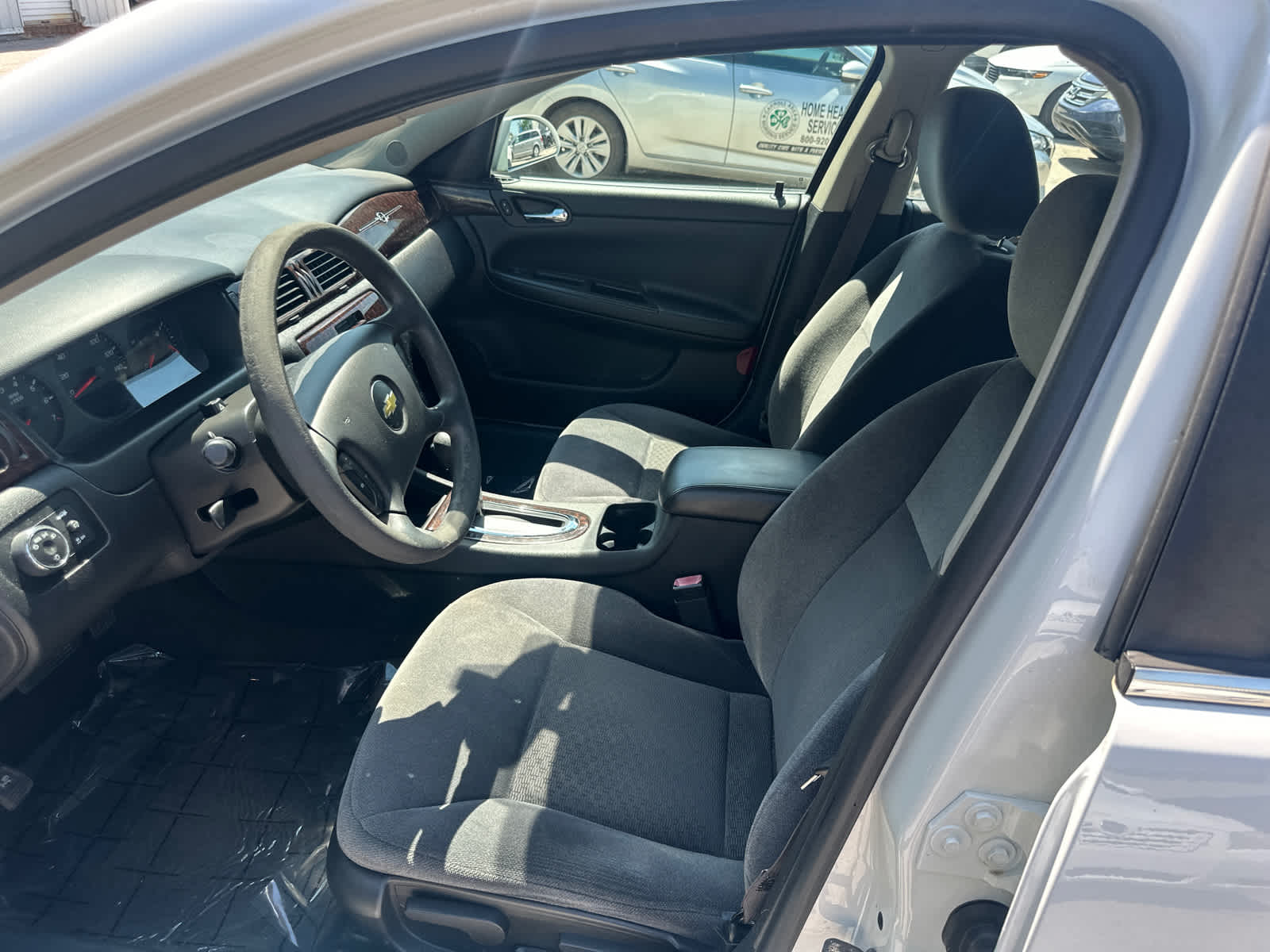 Thumbnail: 2015 Chevrolet Impala - 16
