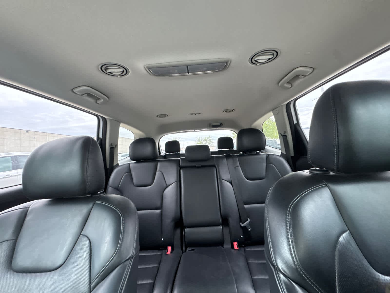 Thumbnail: 2021 Kia Telluride - 27