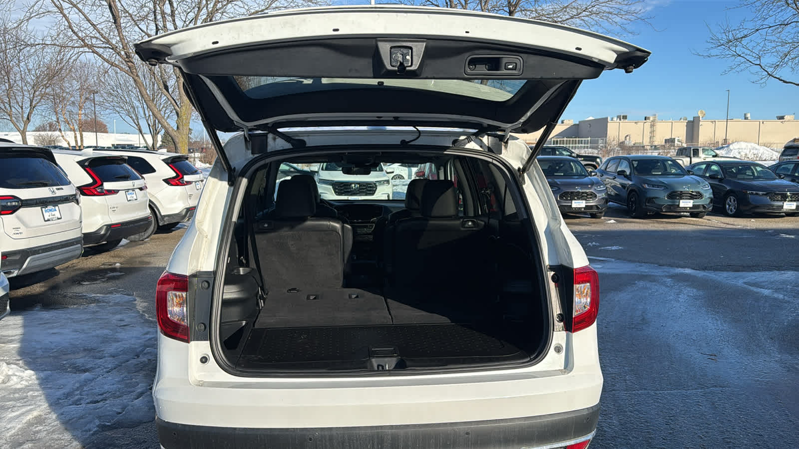 Thumbnail: 2022 Honda Pilot - 26