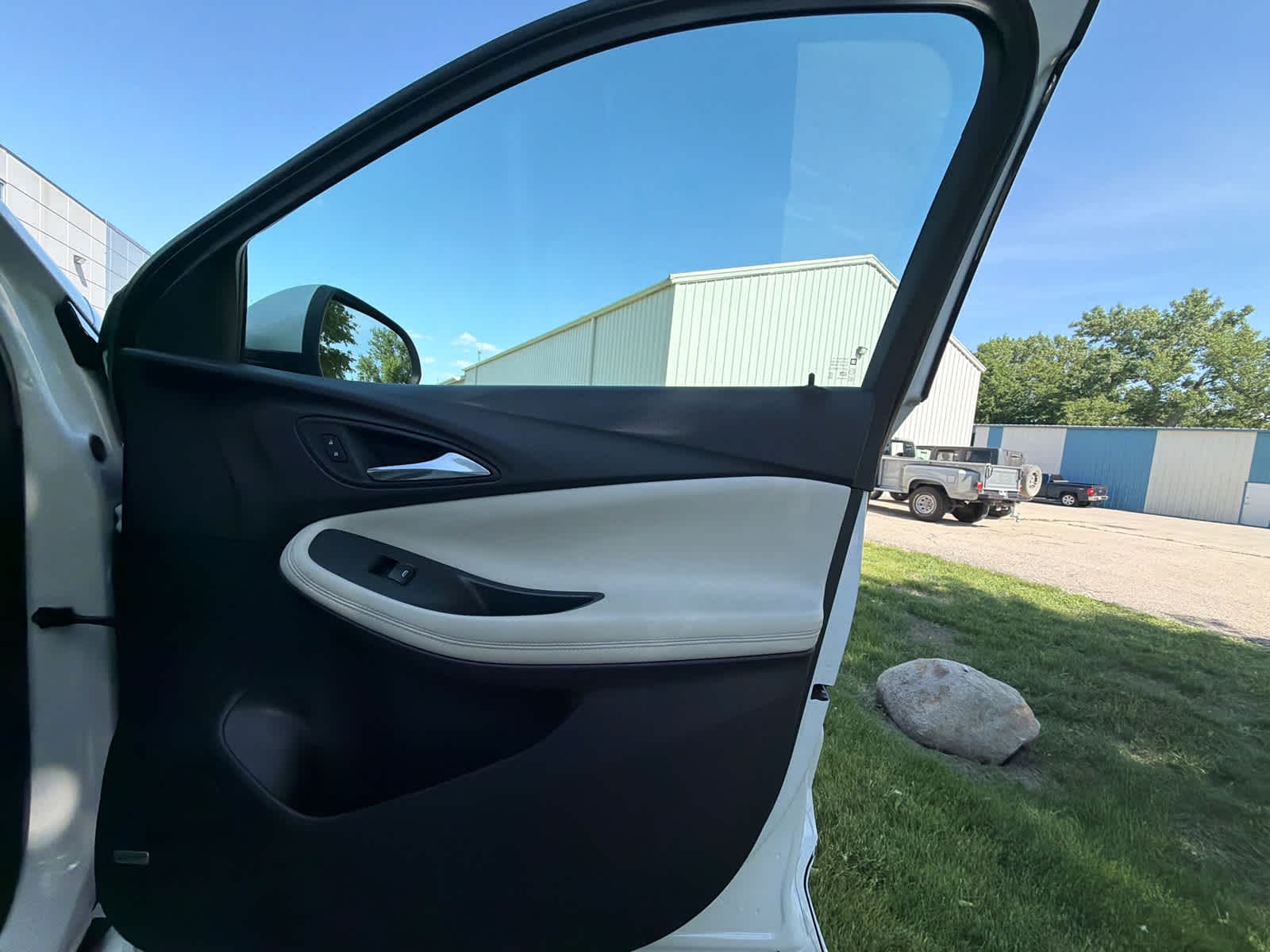 Thumbnail: 2020 Buick Encore GX - 8