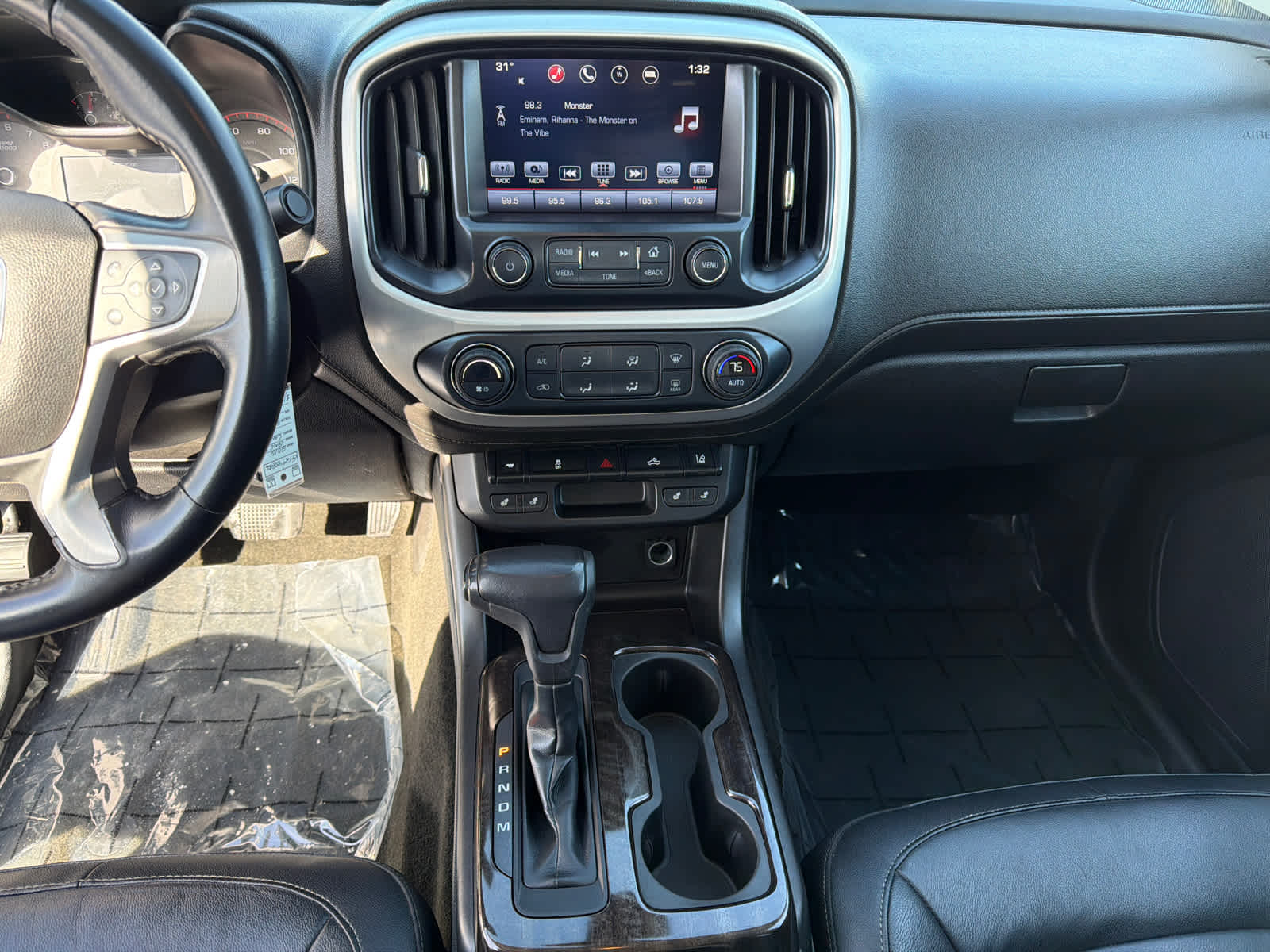 Thumbnail: 2016 GMC Canyon - 24