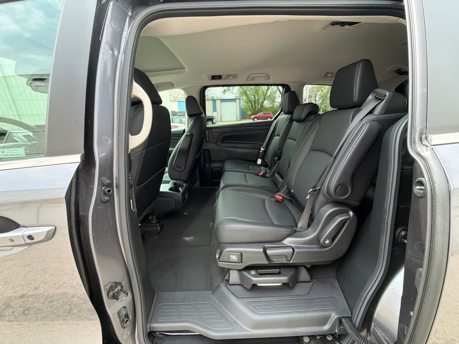 Thumbnail: 2026 Honda Odyssey - 15