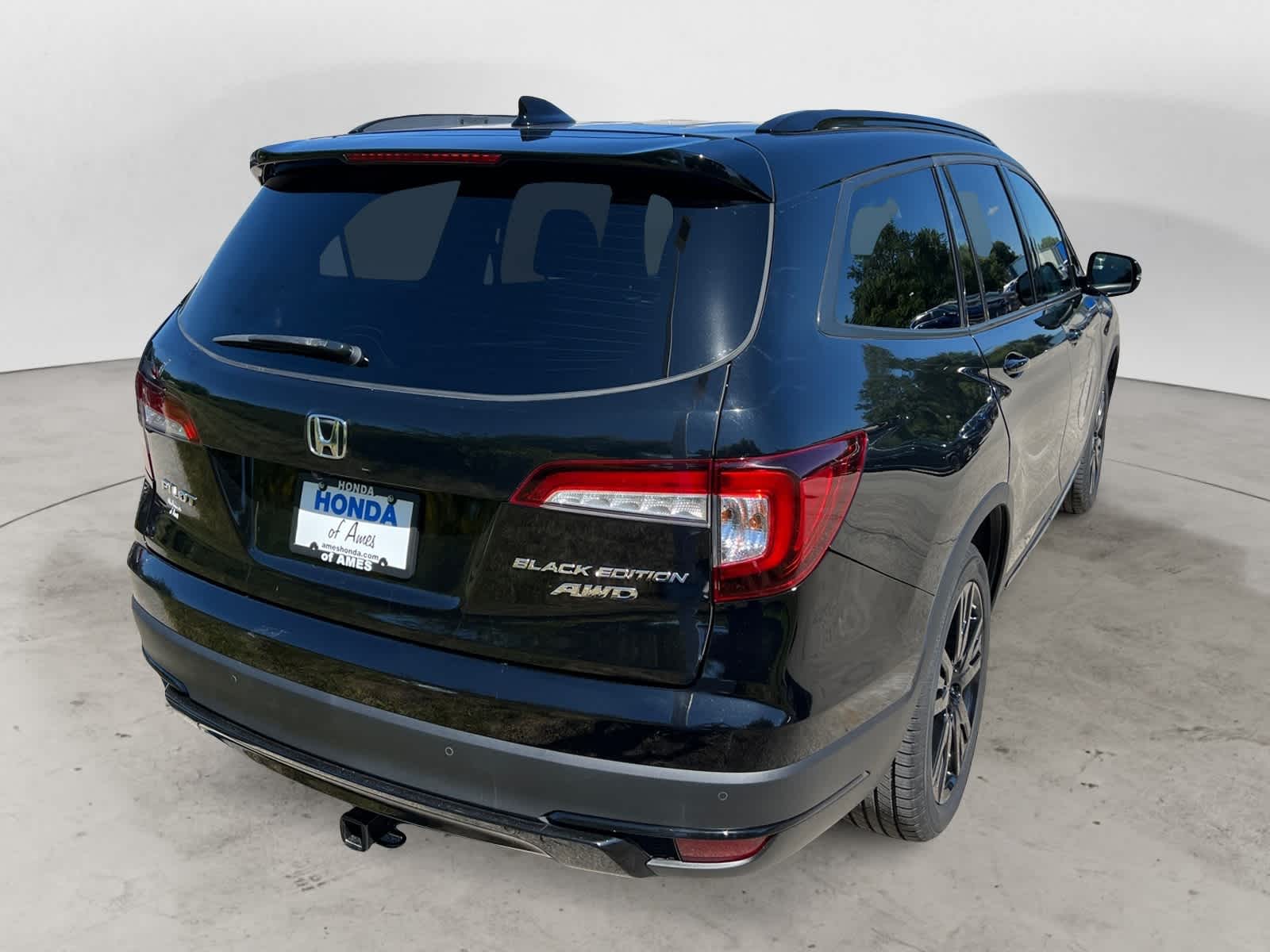 Thumbnail: 2021 Honda Pilot - 3