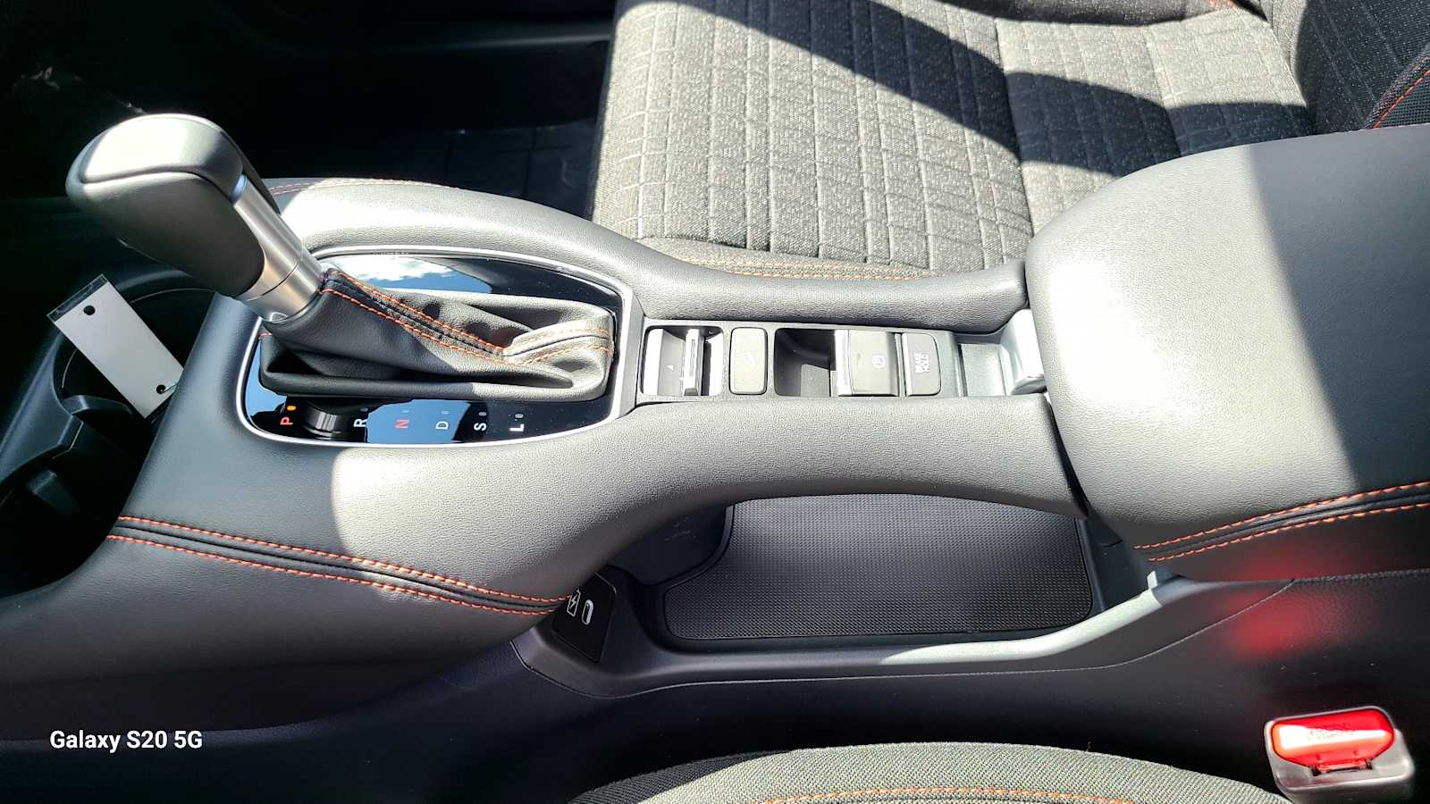 Thumbnail: 2027 Honda HR-V - 17