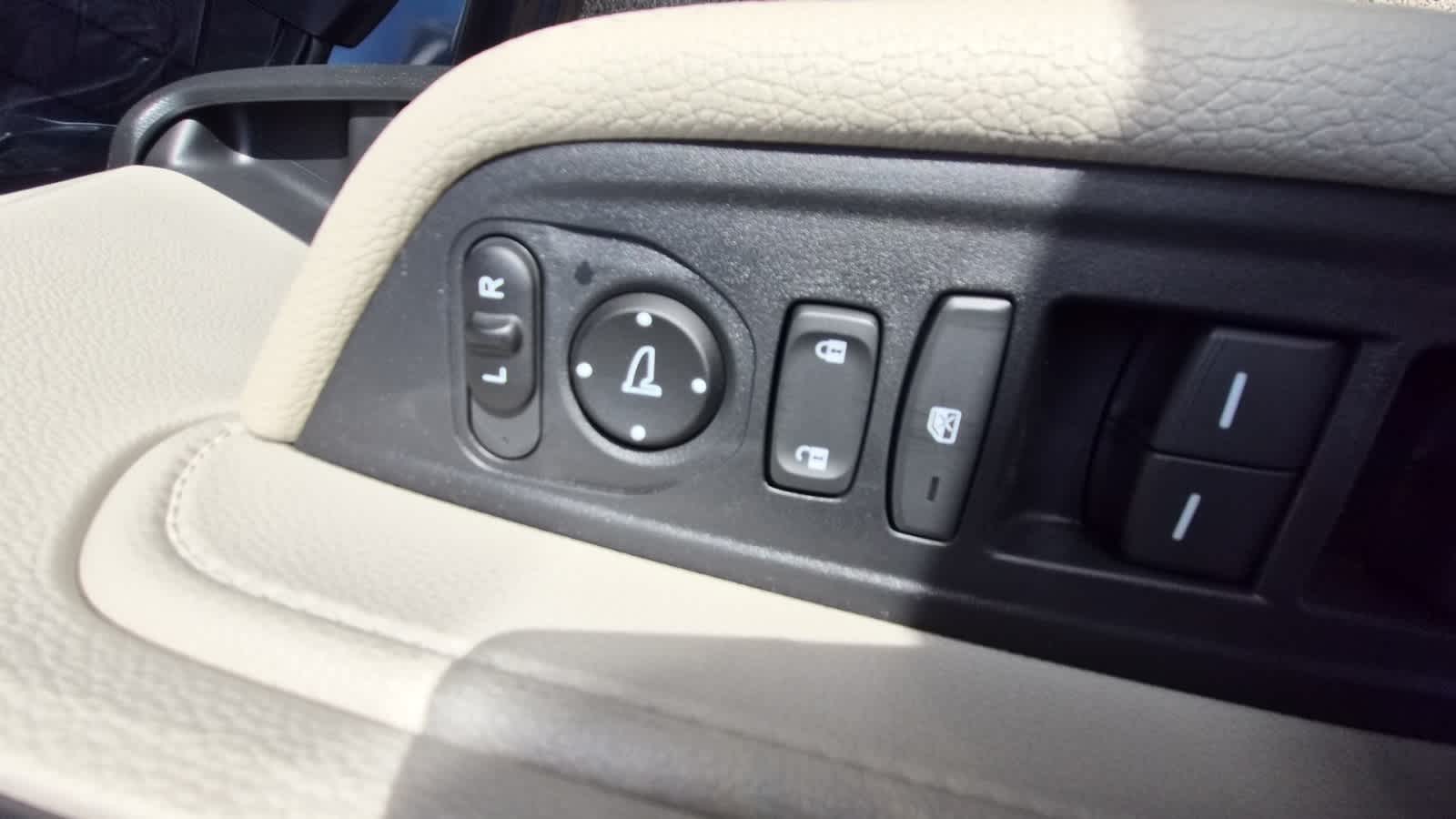 Thumbnail: 2026 Honda Odyssey - 5