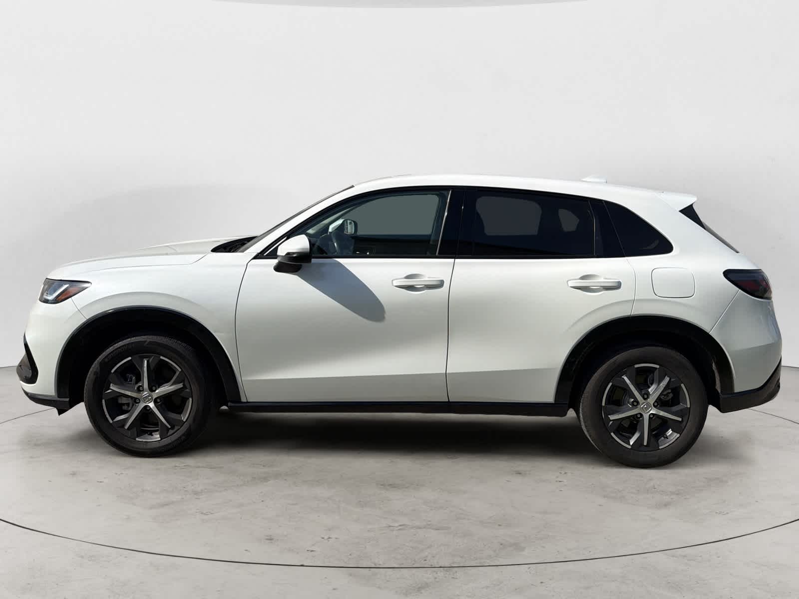 Thumbnail: 2025 Honda HR-V - 2