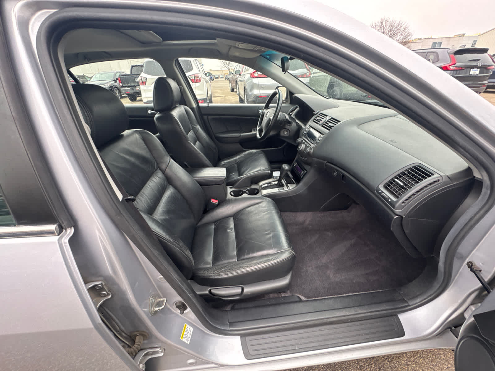 Thumbnail: 2004 Honda Accord - 14