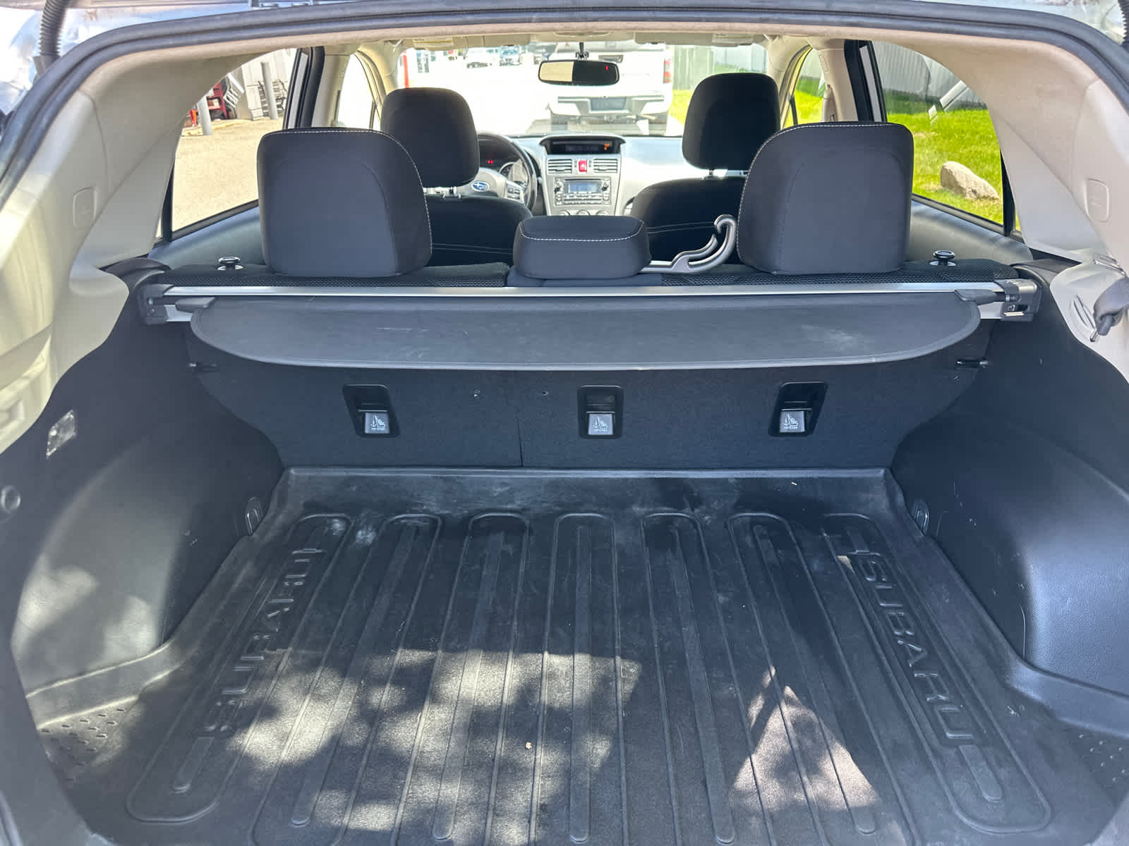 Thumbnail: 2014 Subaru XV Crosstrek - 12