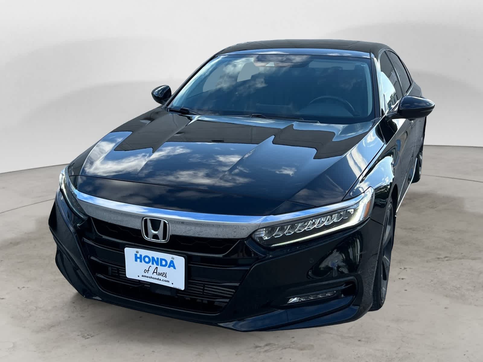 Thumbnail: 2018 Honda Accord - 1