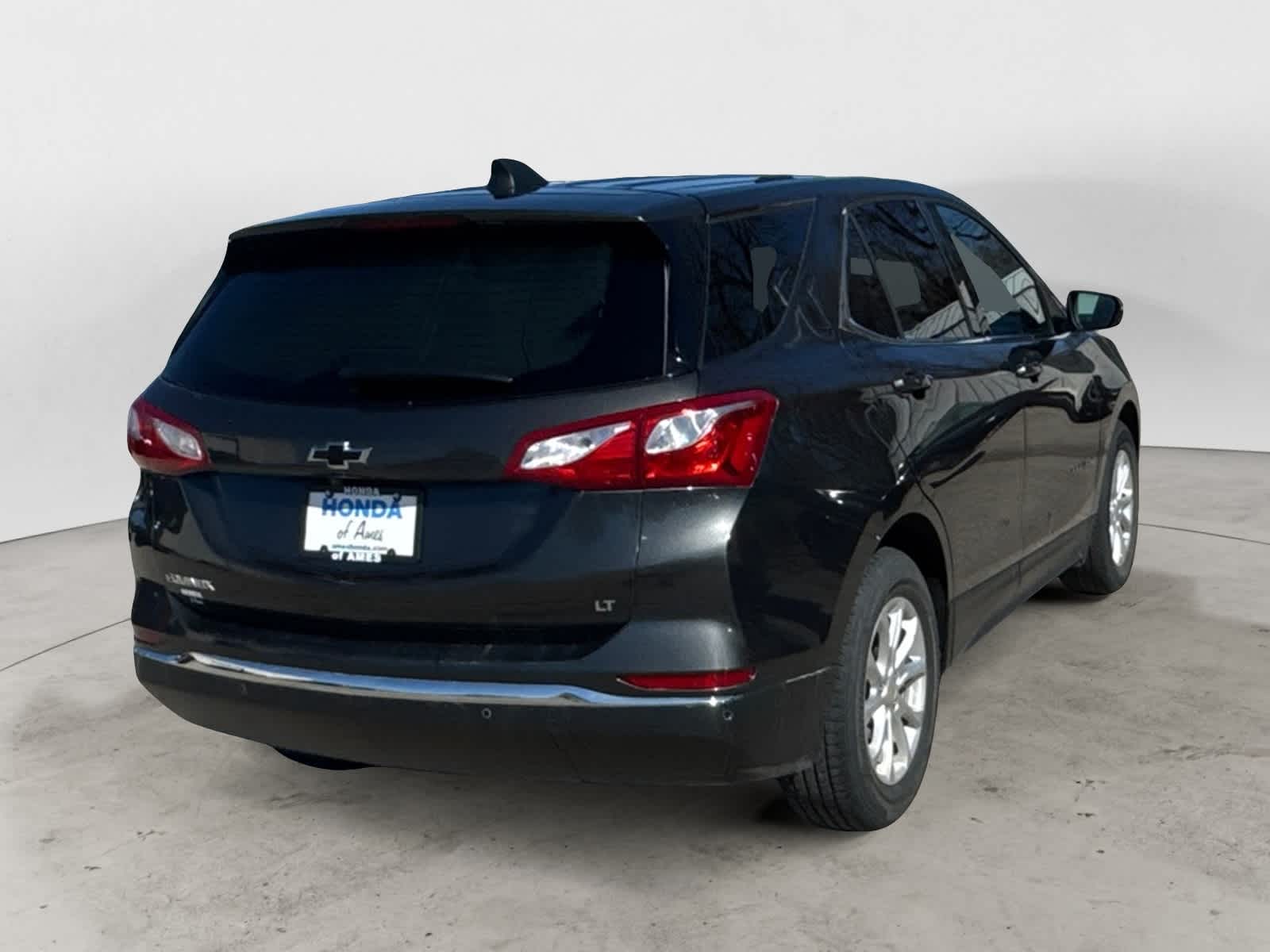 Thumbnail: 2018 Chevrolet Equinox - 4