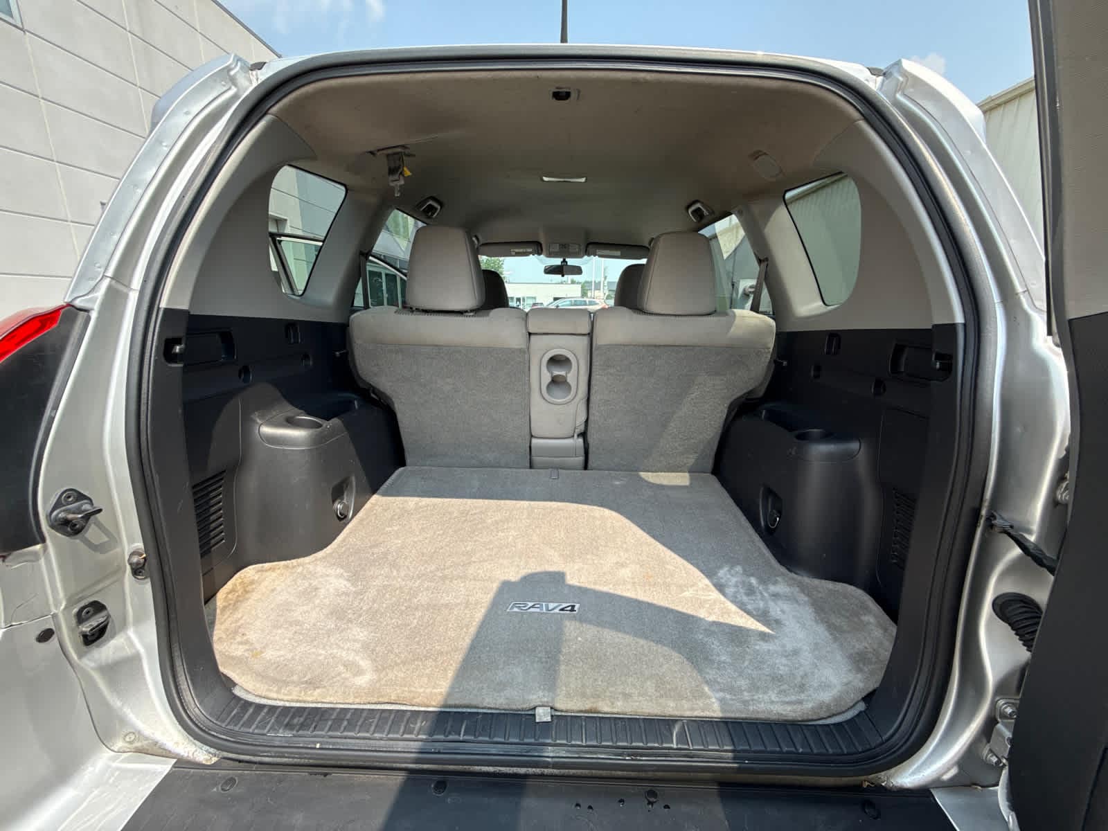 Thumbnail: 2012 Toyota RAV4 - 25