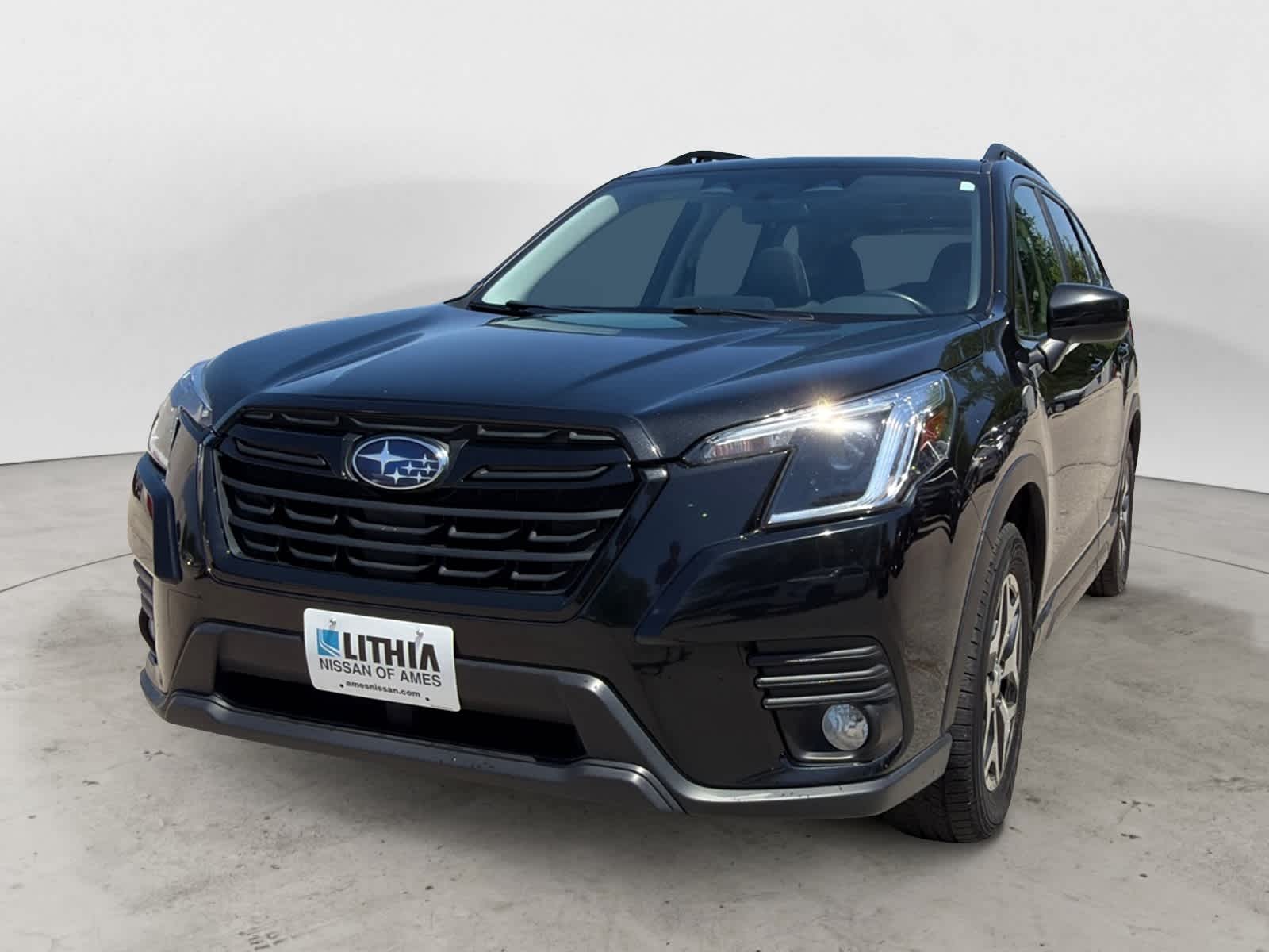 2023 Subaru Forester Premium's photo