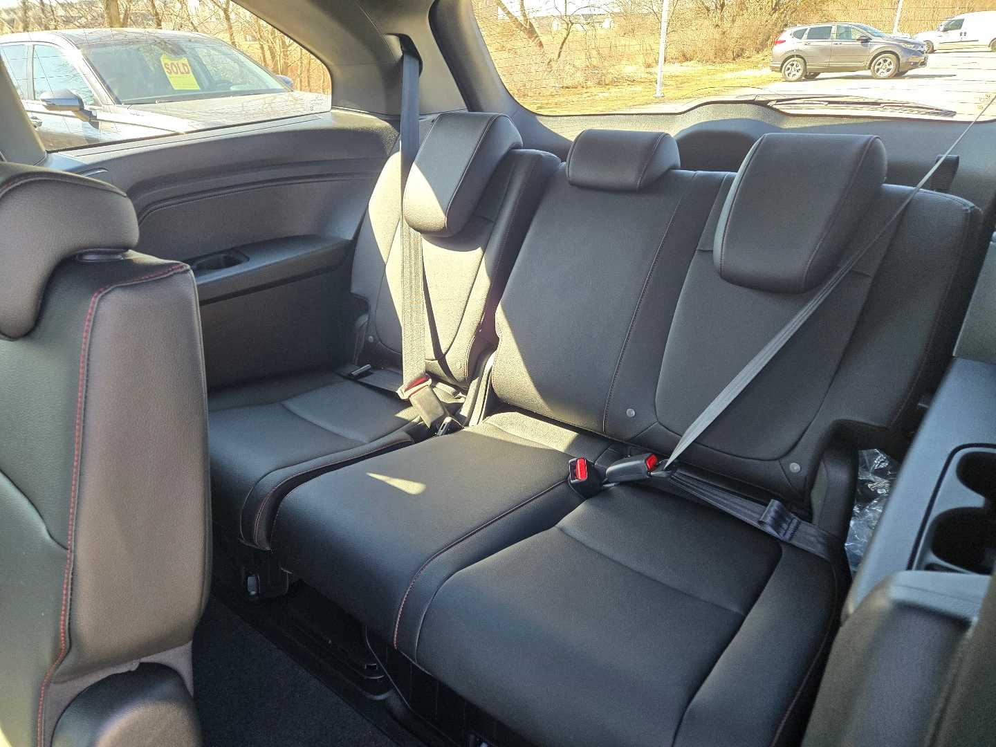 Thumbnail: 2026 Honda Odyssey - 10