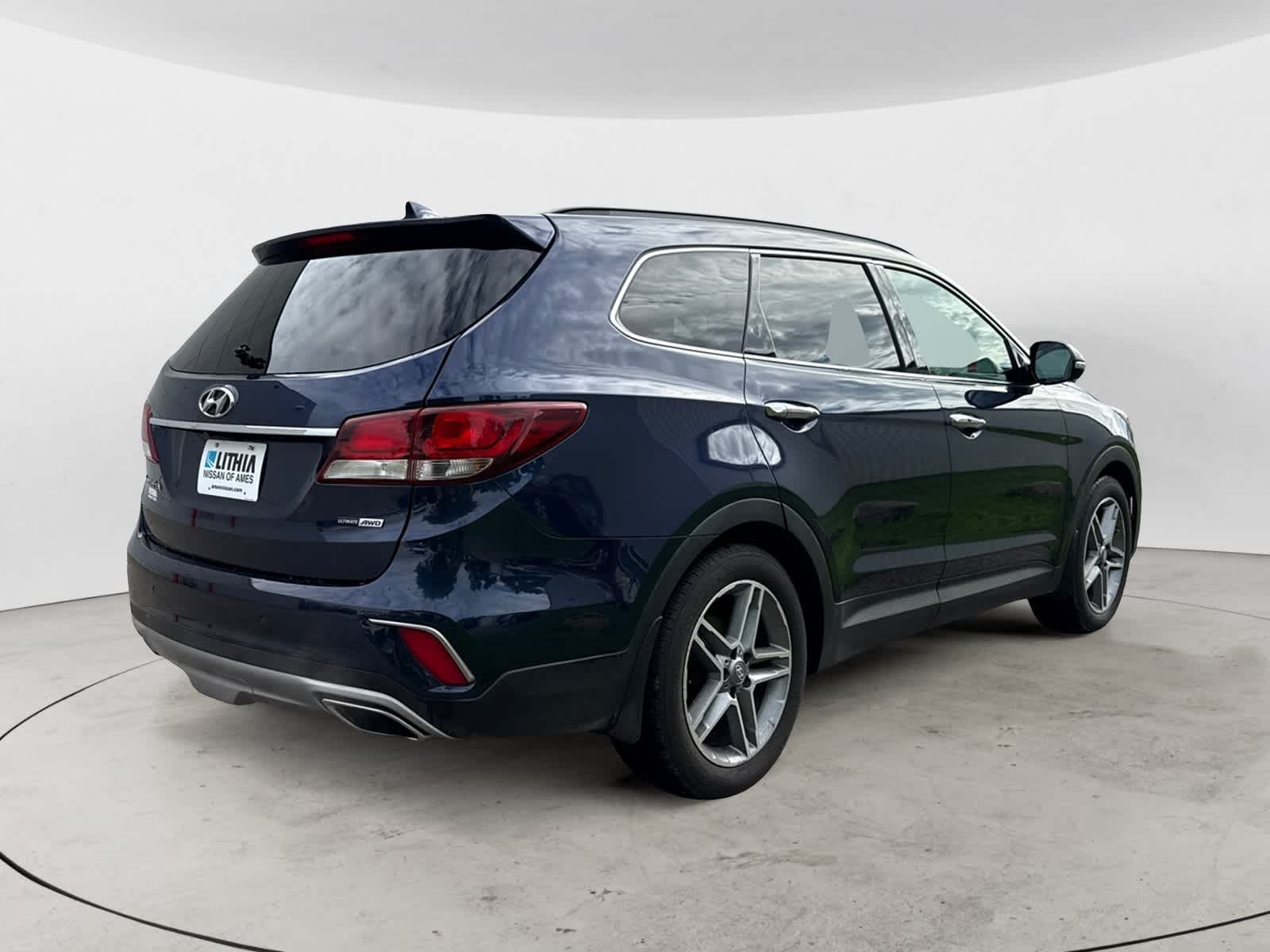 Thumbnail: 2018 Hyundai Santa Fe - 6