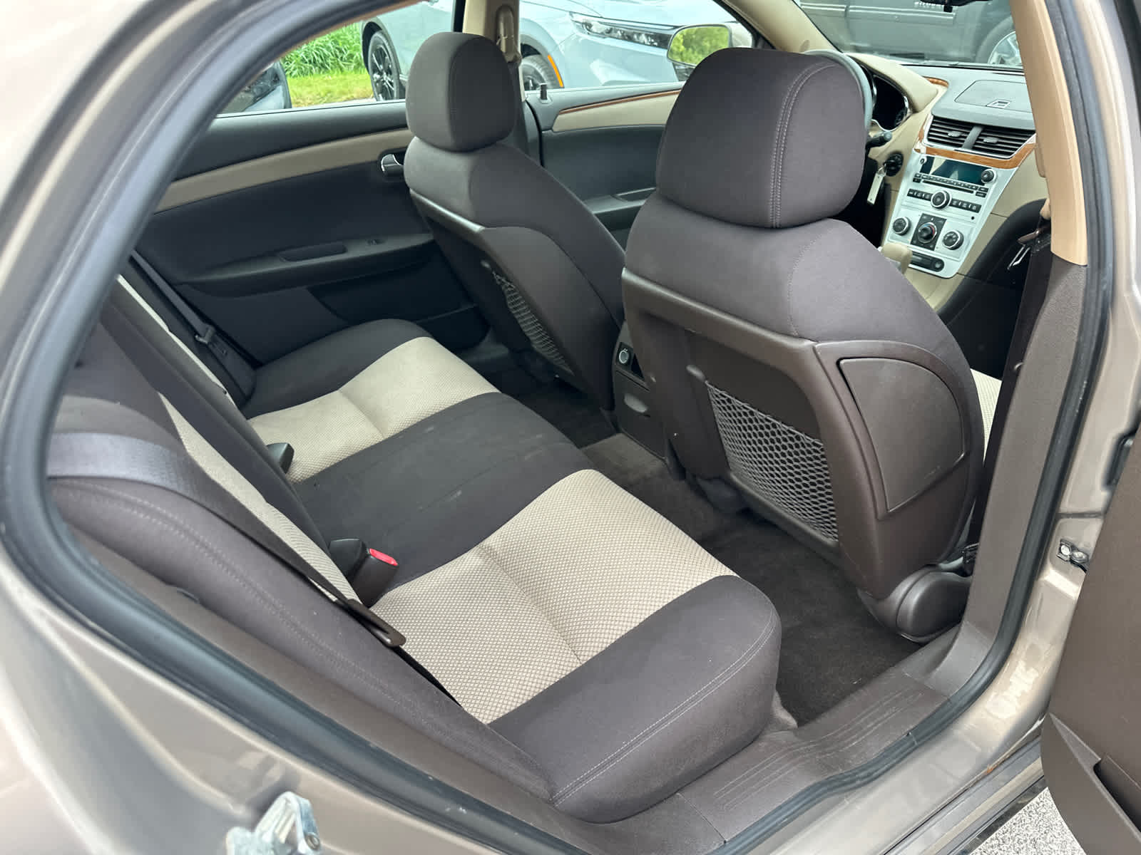 Thumbnail: 2008 Chevrolet Malibu - 8