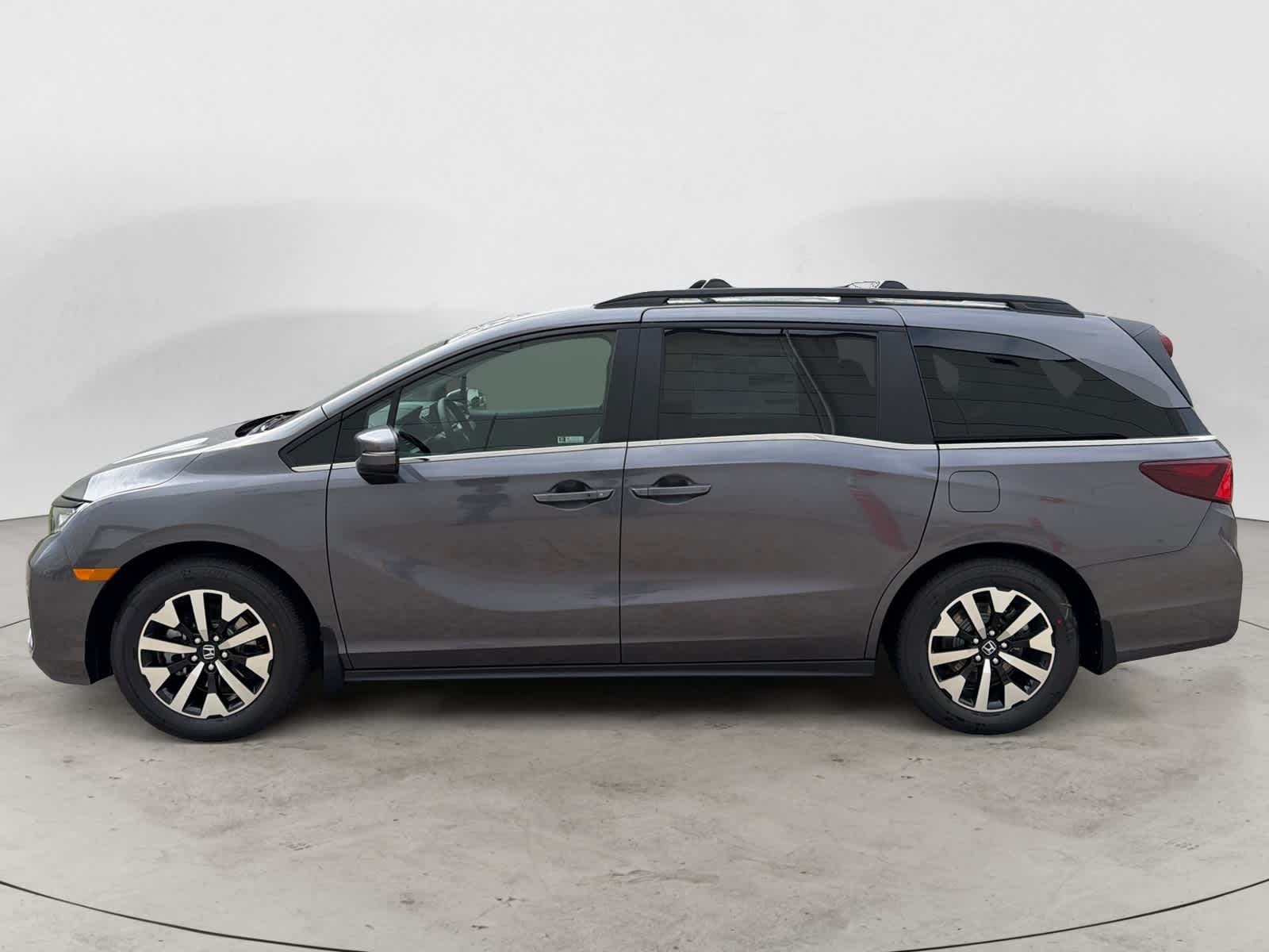 Thumbnail: 2026 Honda Odyssey - 2