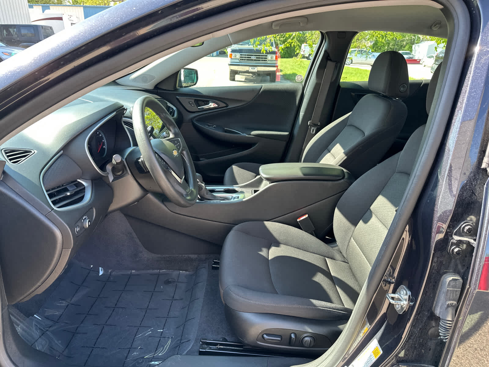 2023 Chevrolet Malibu LT 11