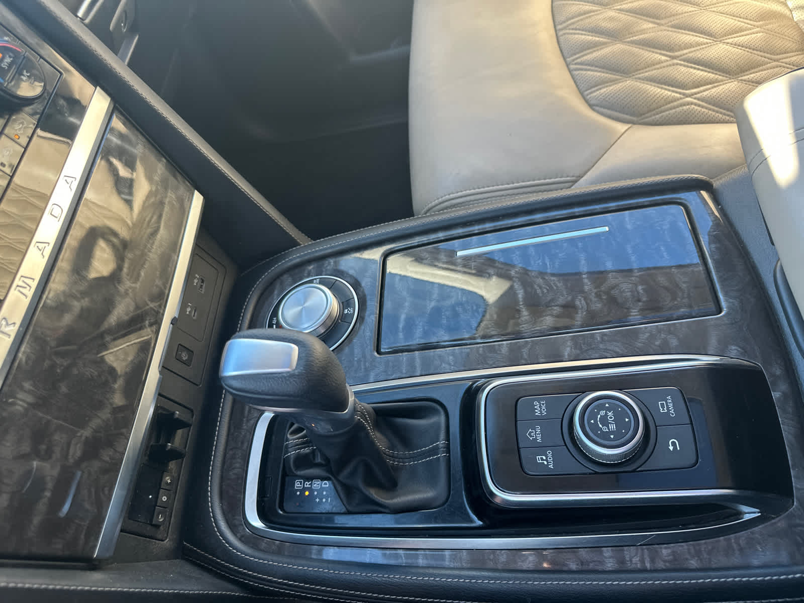 Thumbnail: 2021 Nissan Armada - 29